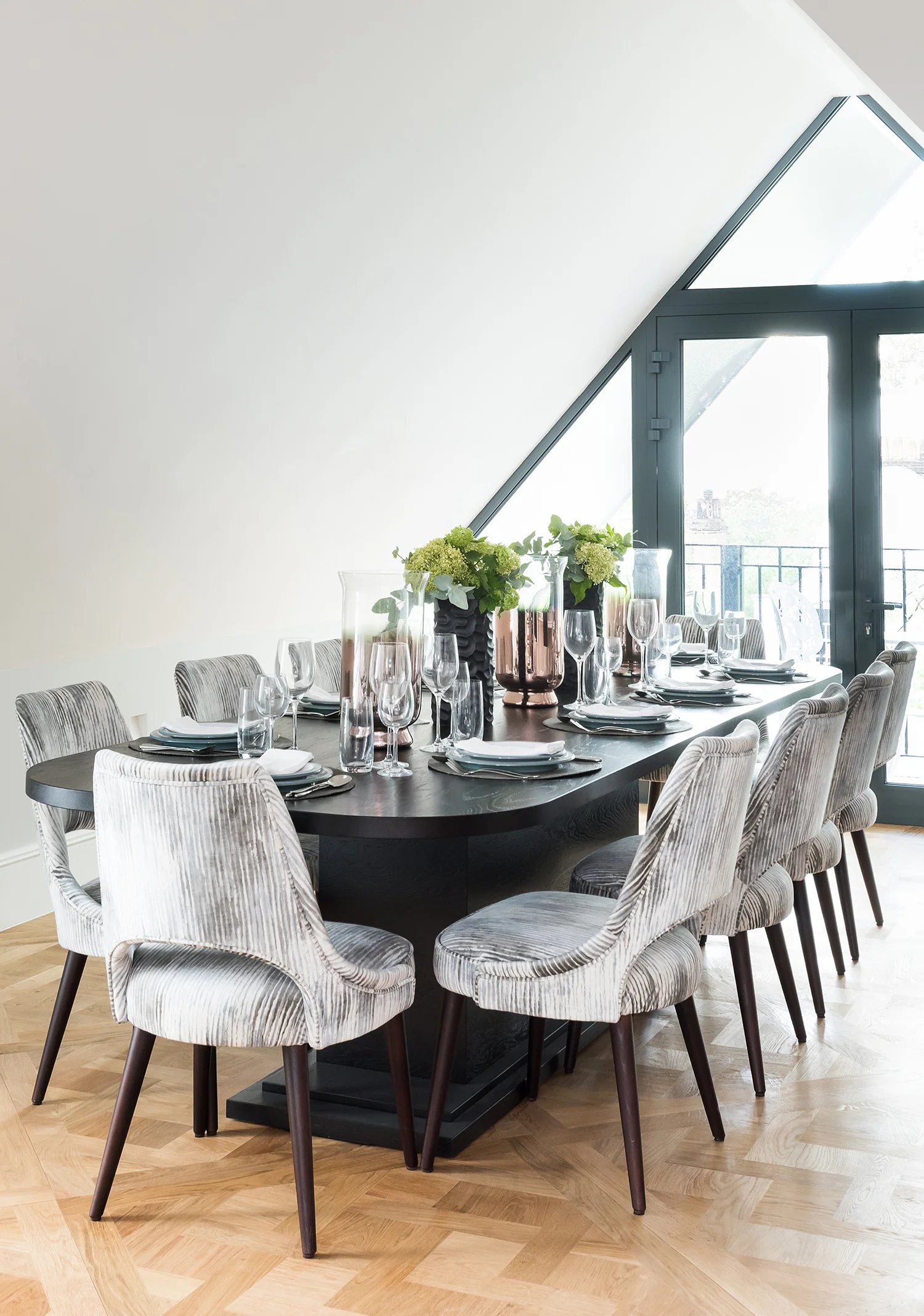 Knight_Frank_Interior_Services_Netherhall_Gardens_008_Dining_Area.jpg