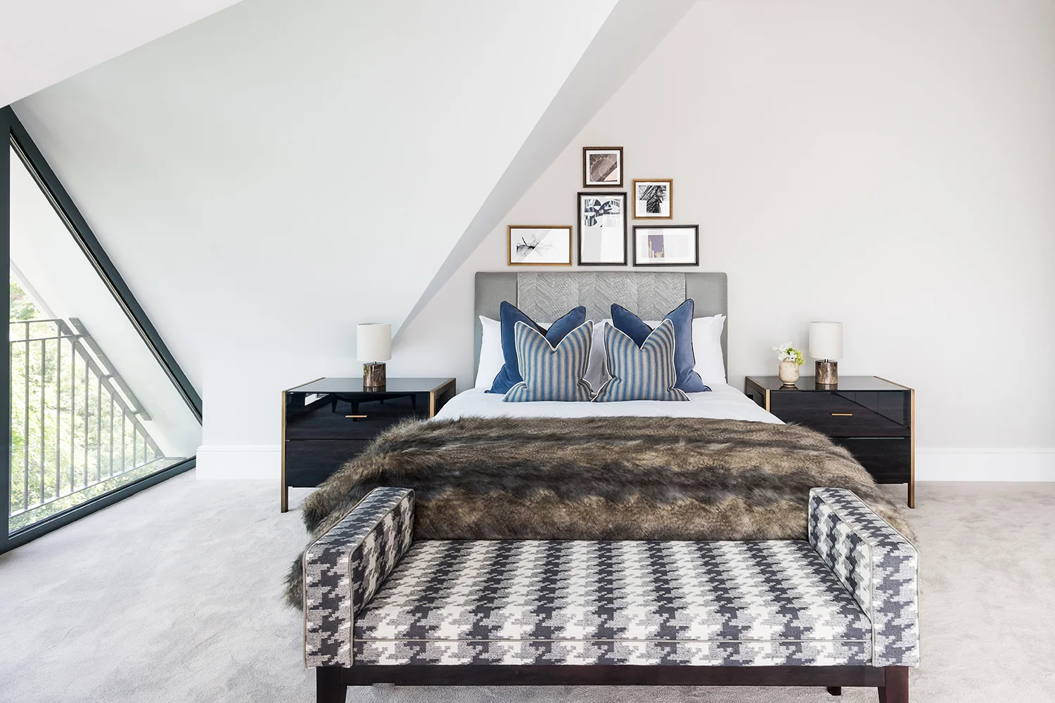 Knight_Frank_Interior_Services_Netherhall_Gardens_011a_Bedroom.jpg