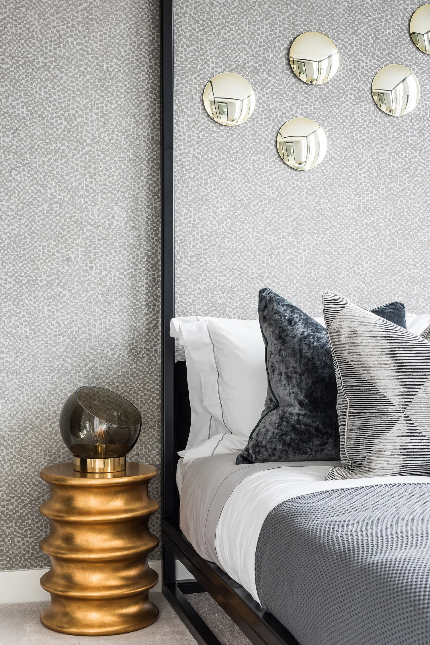 Knight_Frank_Interior_Services_024_Bedroom.jpg