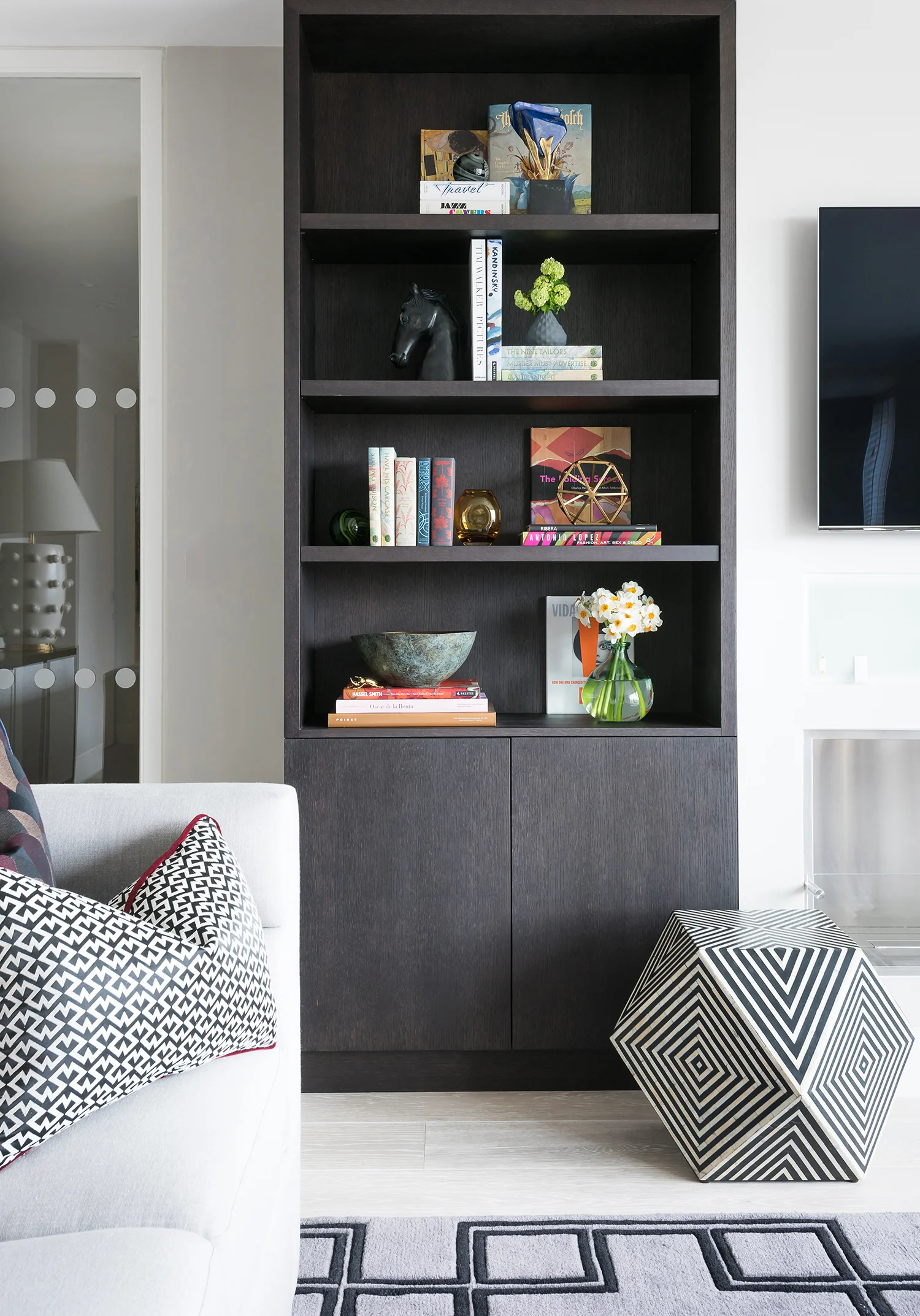 Knight_Frank_Interior_Services_Soho_13_008_Living_Room.jpg
