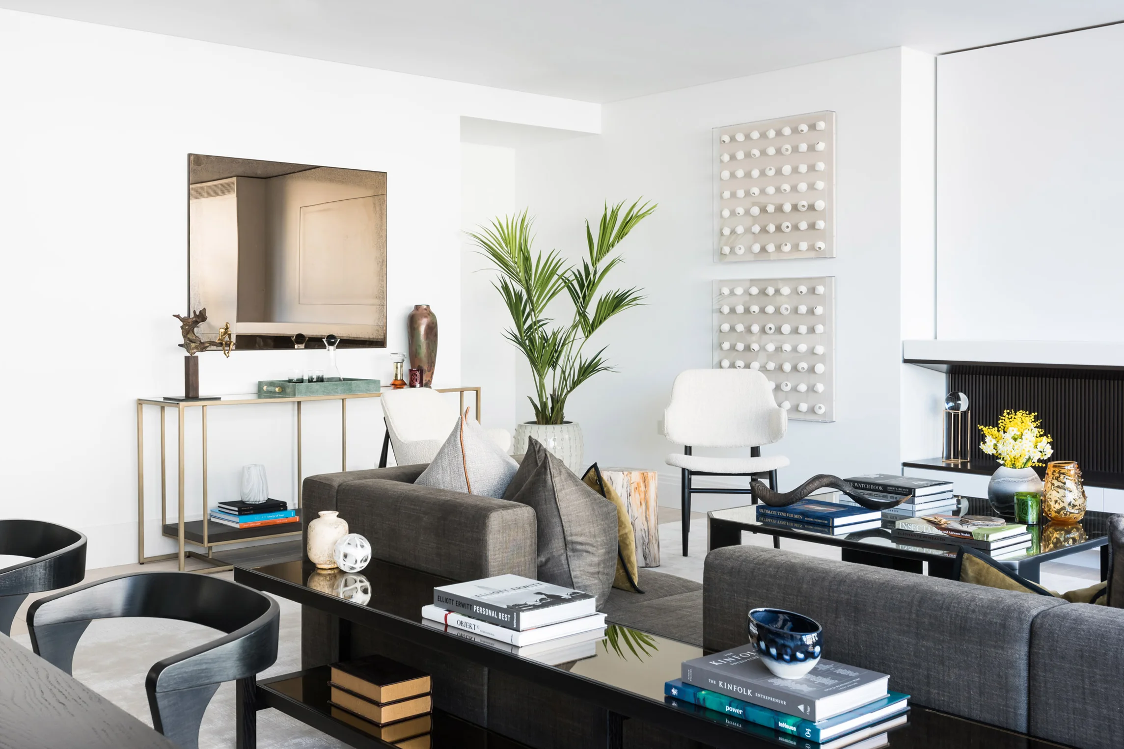 Burlington Gate I W1S | Dress to Sell
