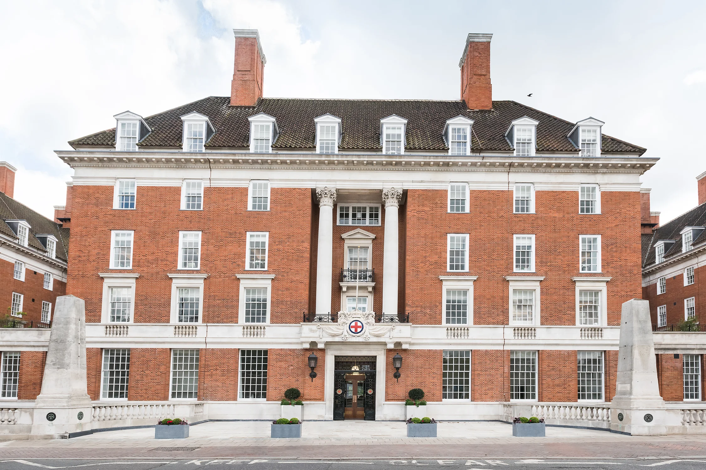 Knight_Frank_Interior_Services_Star_Garter_024_External.jpg