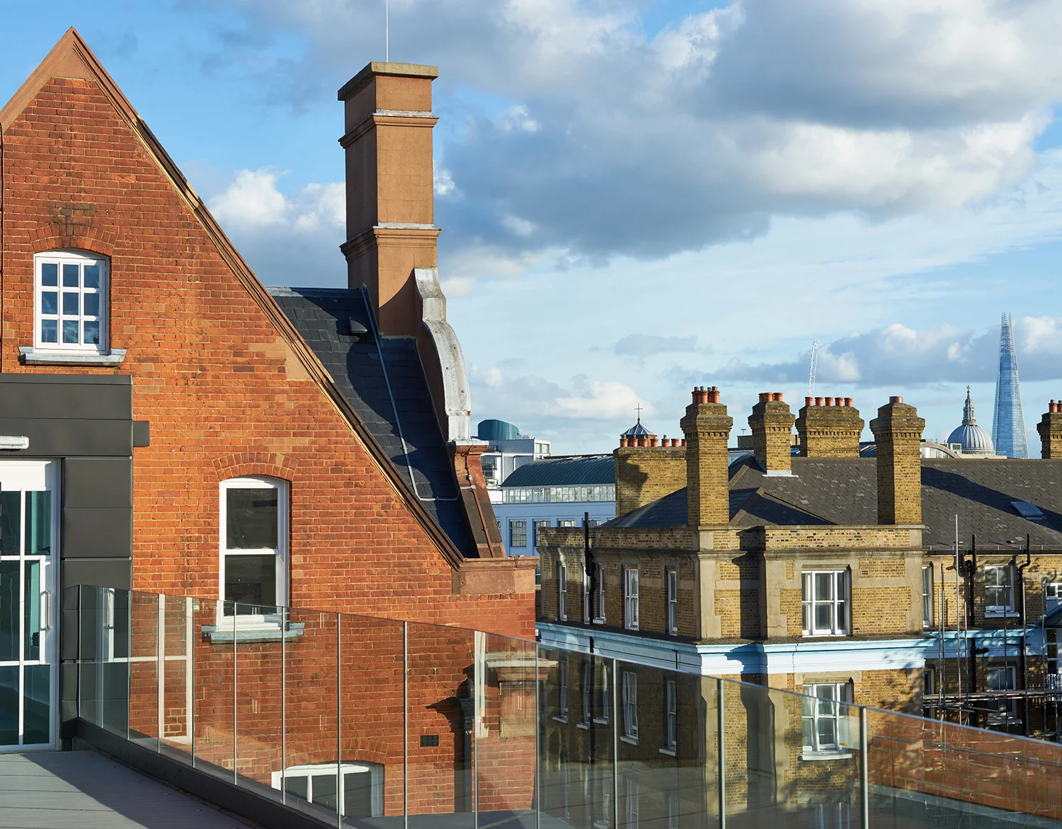 Knight_Frank_Interior_Services_Roseberry_Avenue_039_Exterior.jpg