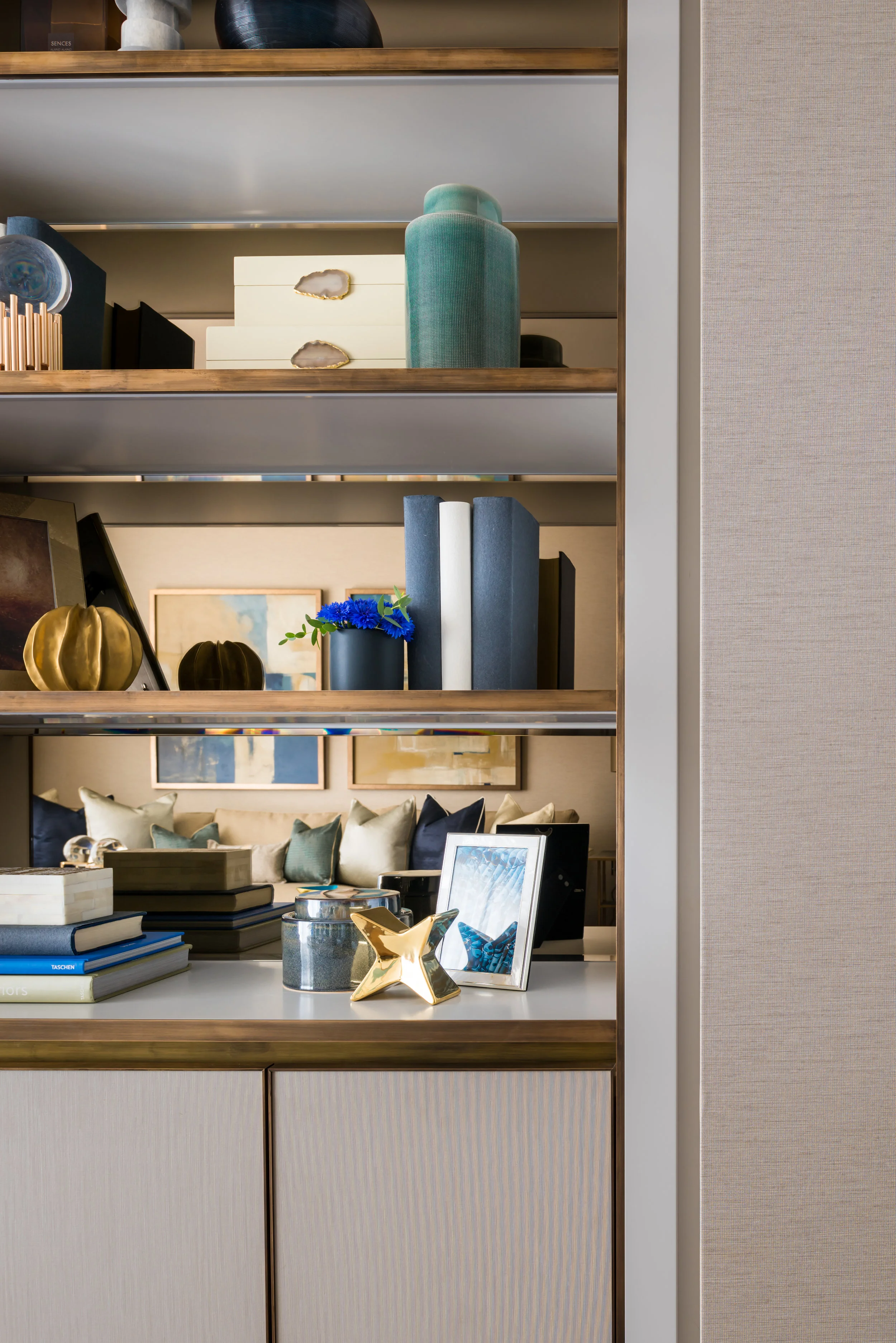 FF-Accouter Chartwell House 2 Space - 6176.jpg