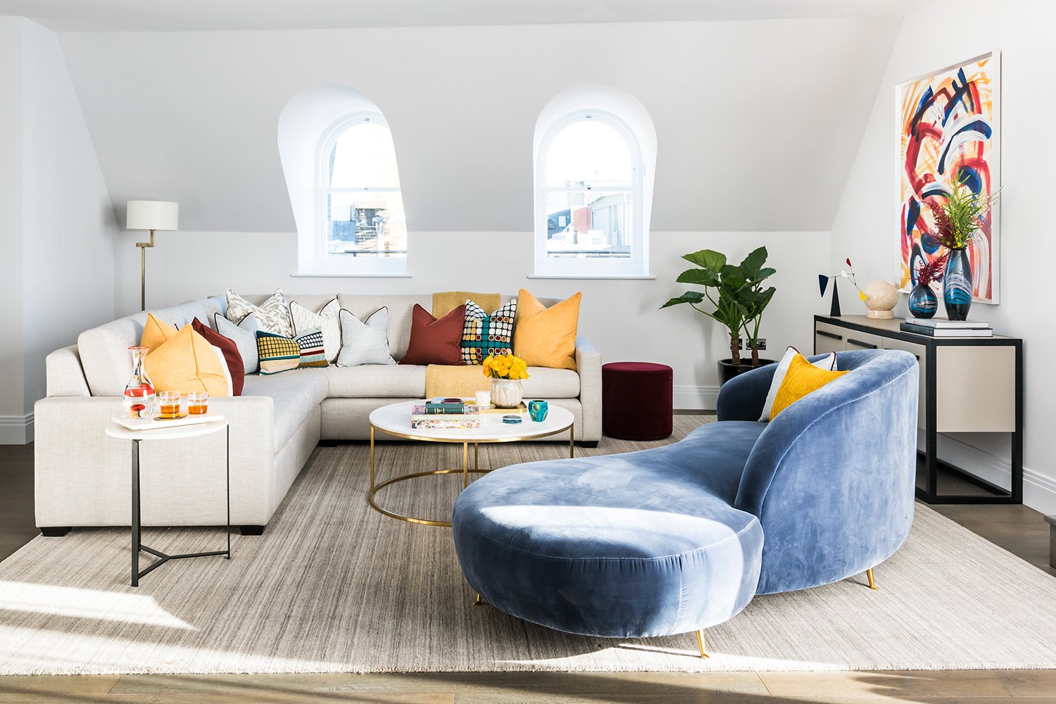 Chancery Quarters I WC2A | Dress to Sell