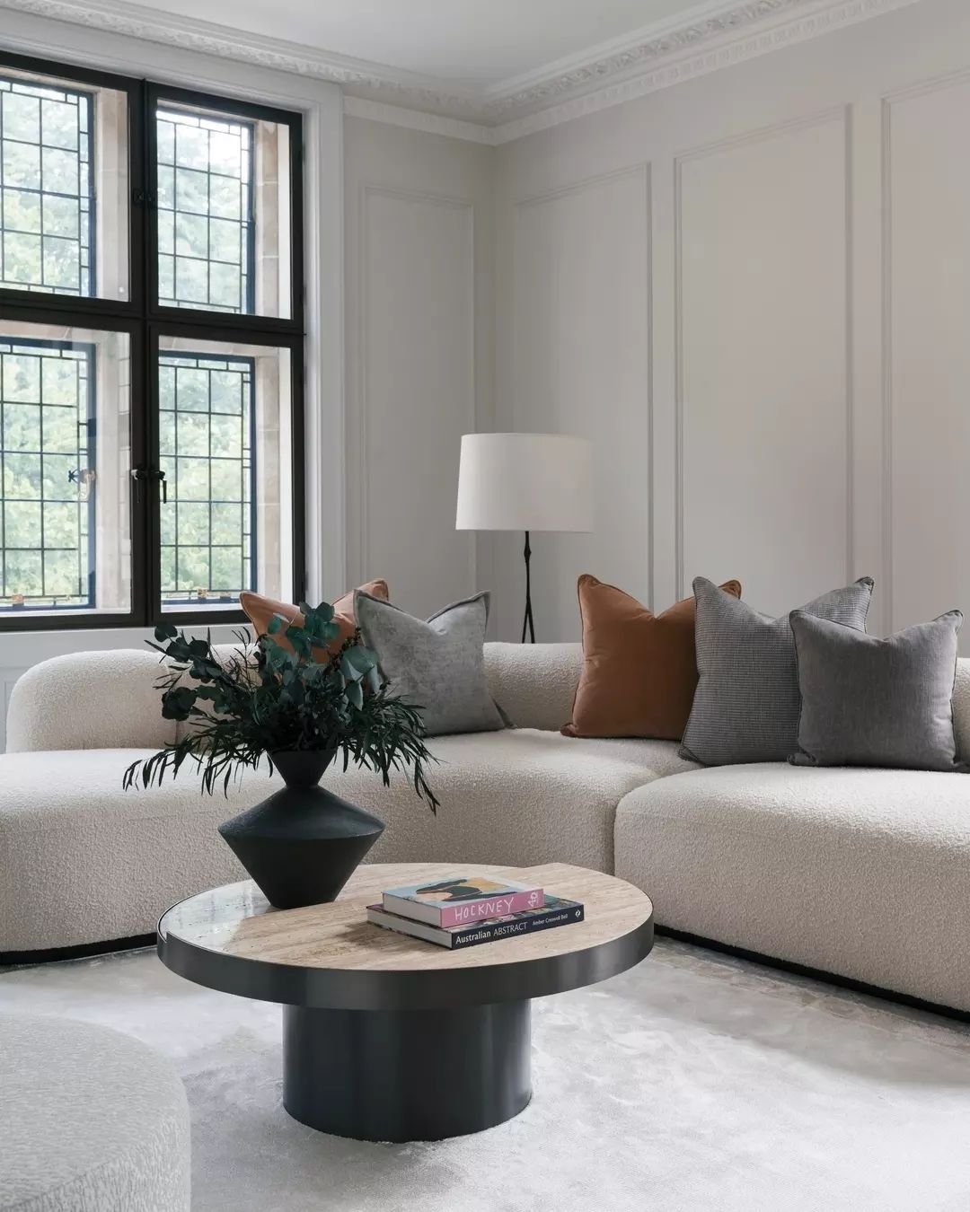 Our second apartment at Knightsbridge Gate using our Home Staging Service is simply timeless&nbsp;🤍

Unlock the true potential of your property with Knight Frank Interiors. Our expert staging transforms spaces into stunning, move-in-ready homes that