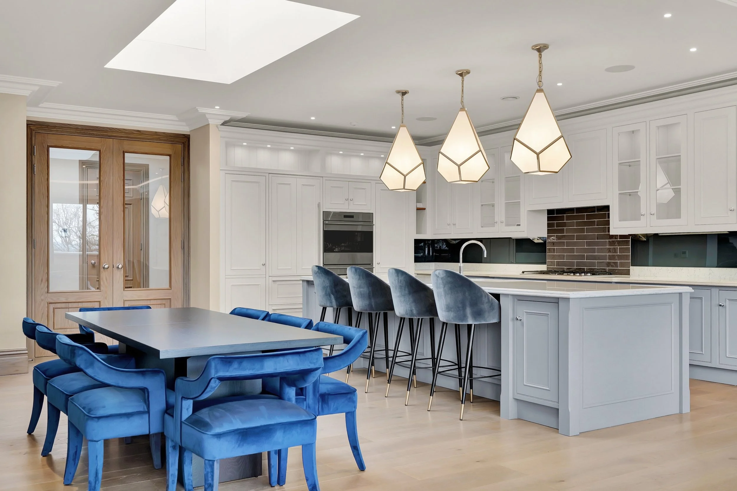 Luxury Interior Design, Kitchen Interiors, dining room interiors, knight frank, property