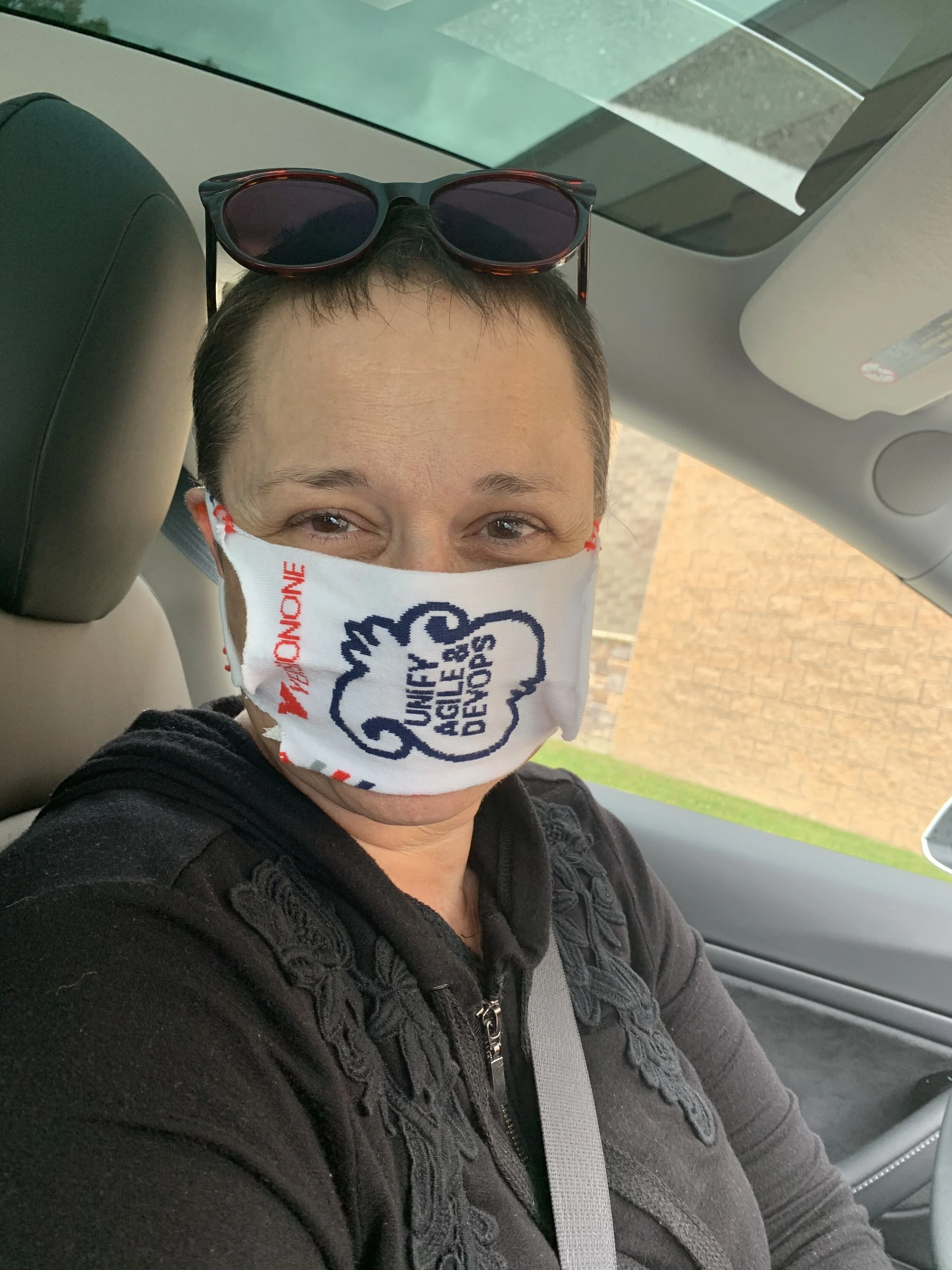 Picking up groceries in home made face mask