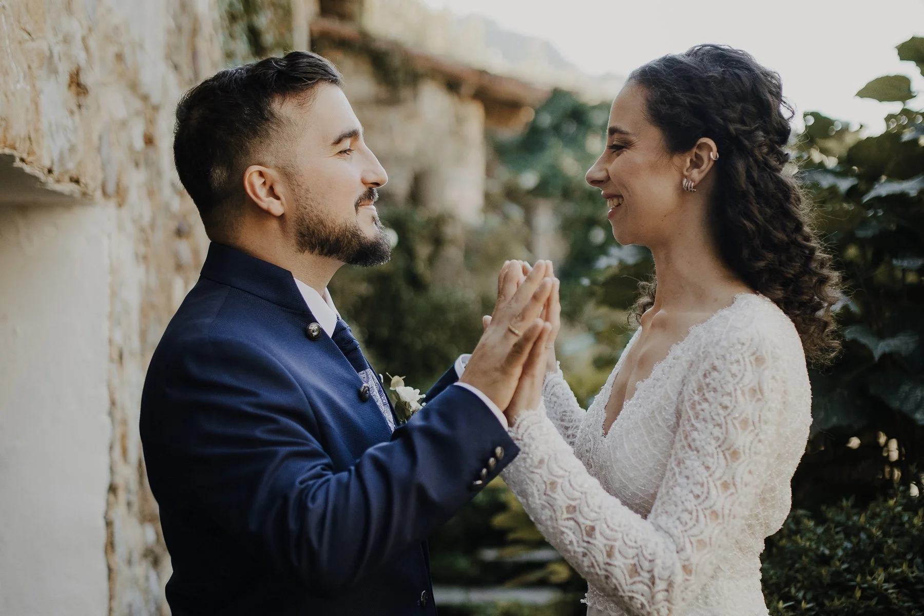 ¿Cuánto tiempo dedicar a las fotos de pareja para no perderte el cóctel?
