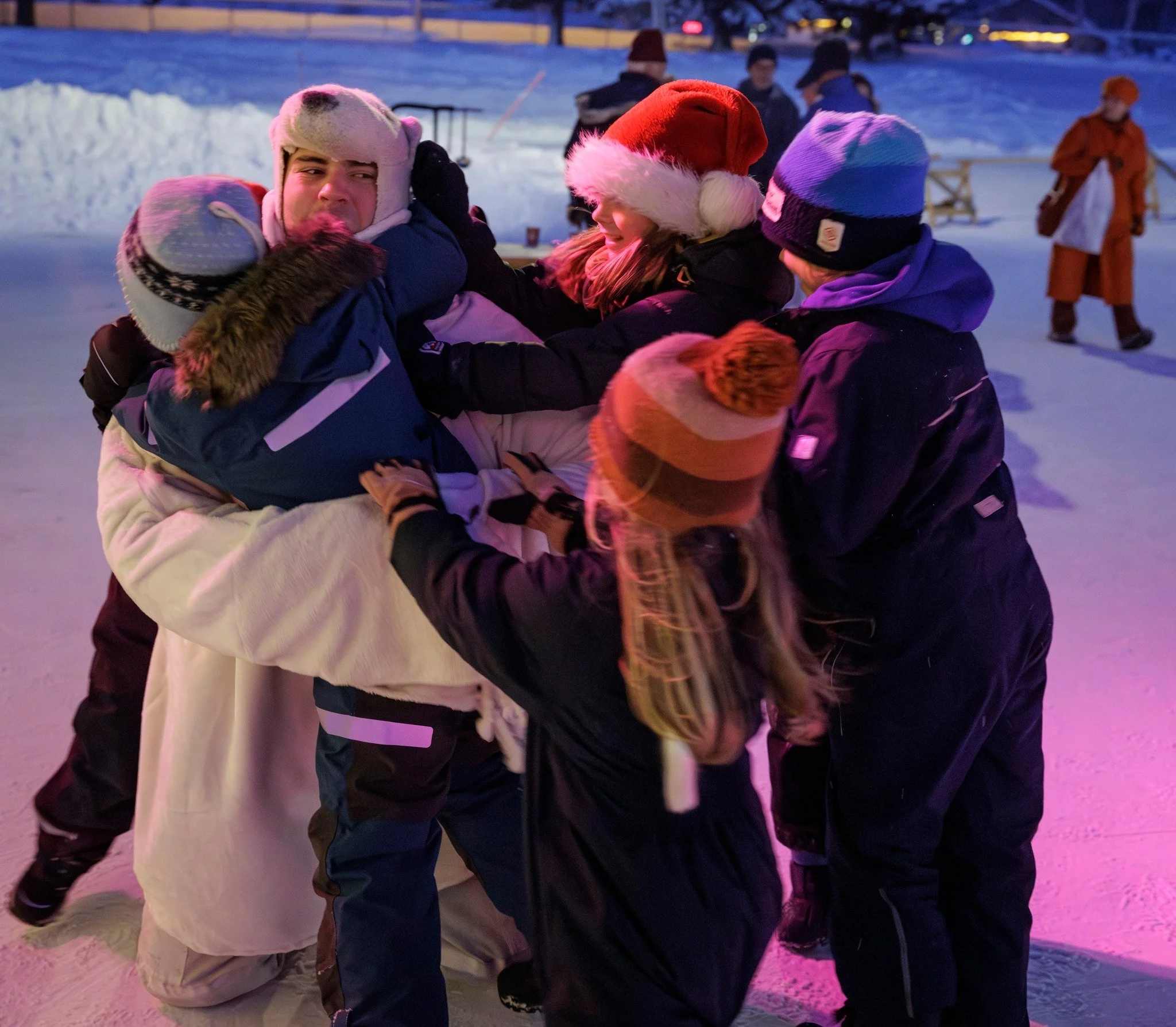 Isbjørnattack VKS25.jpg