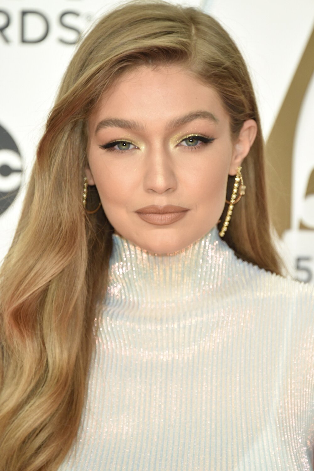 5 Must Have Spring Hair Styles — She Noosa 5 Must Have Spring Hair Styles — She Noosa