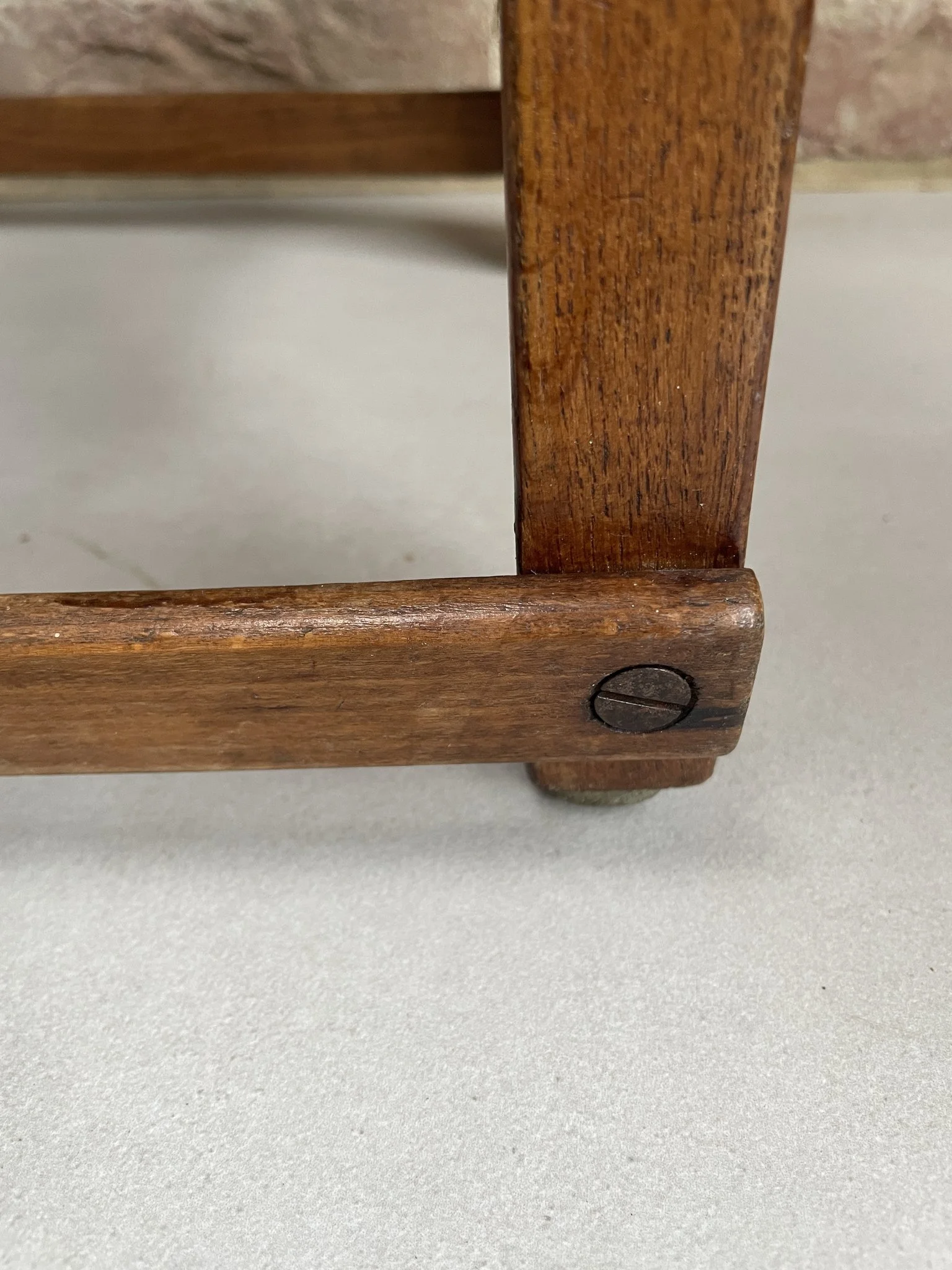 Vintage_childs_chair_01g.jpg