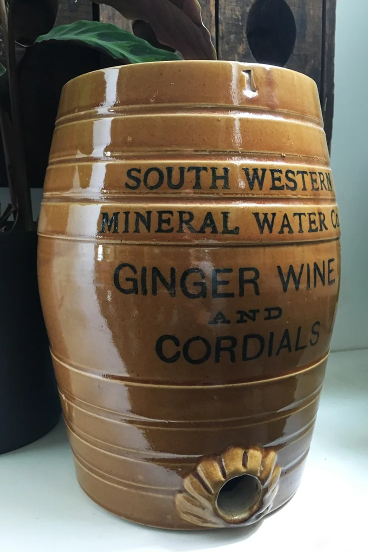 Vintage Drinks Barrel&nbsp;