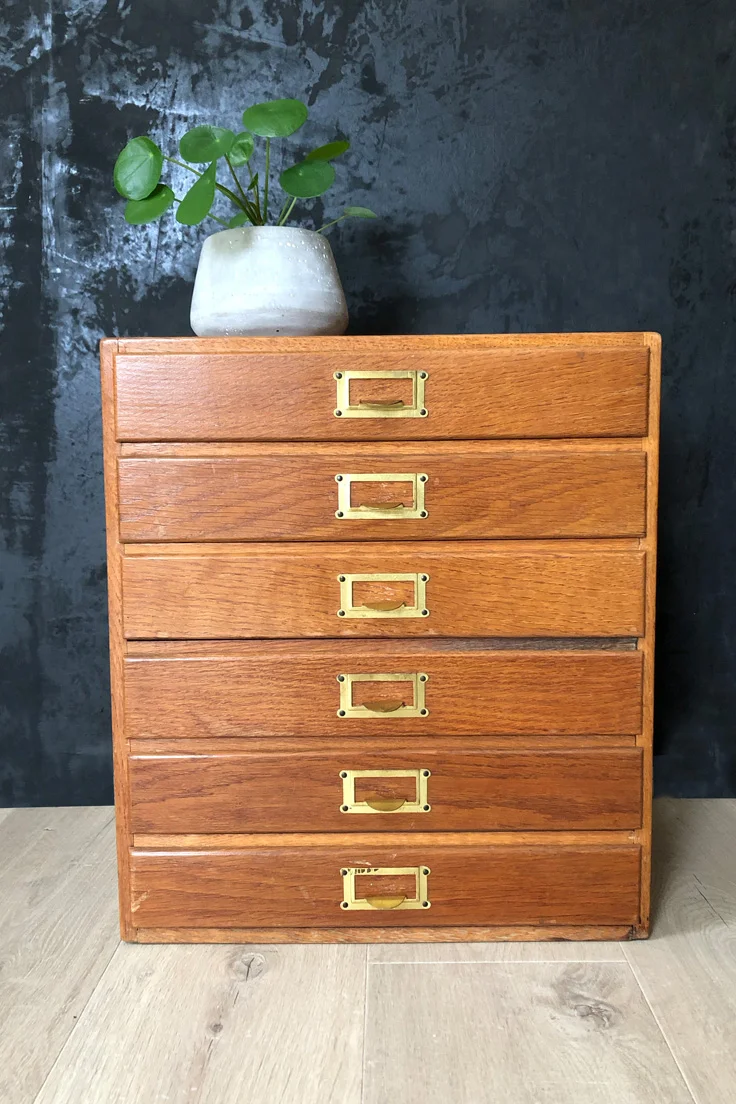 Vintage 6 Drawer Collectors cabinet