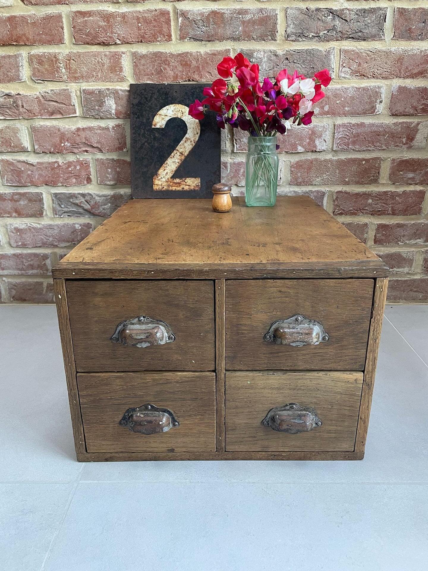 Fabulous French oak filing cabinet. Up for grabs on my Etsy or Vinterior page. Imagine all the nik naks you could fill it with! #vintagefilingcabinet #vintagefurnitureforsale #vintagefinds #vintageinterior