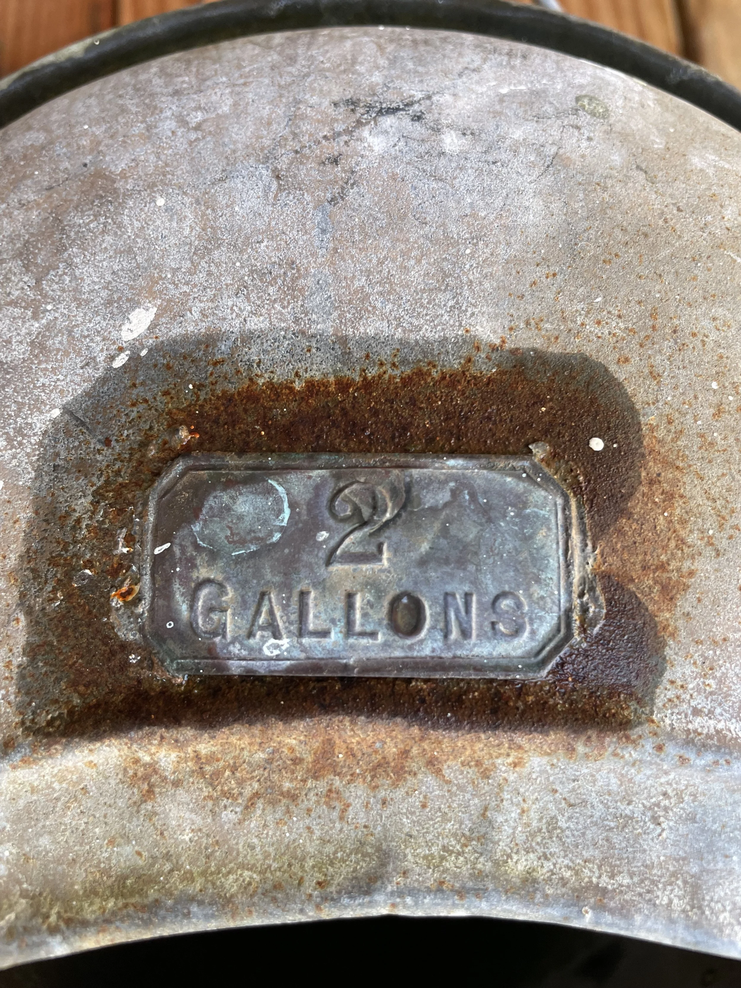 Vintage_Watering_can_03c.jpeg