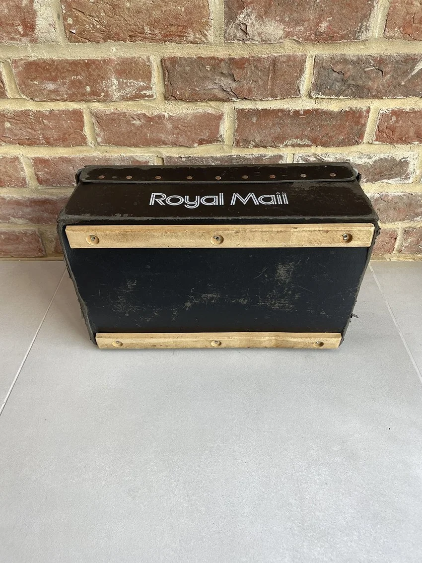 Vintage_royalmail_crate_01e.jpg