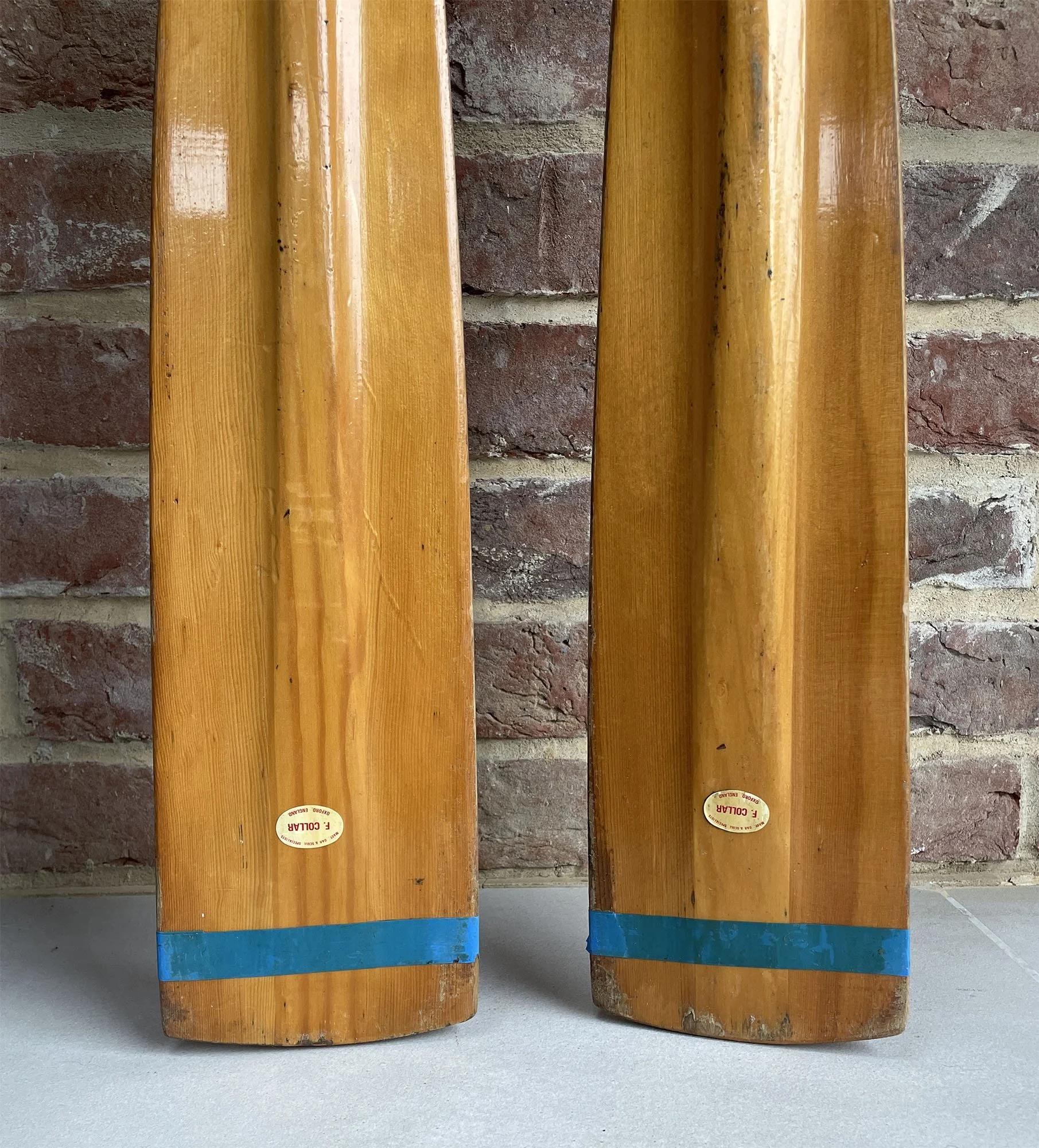 Vintage_wooden_oars_01b.jpg