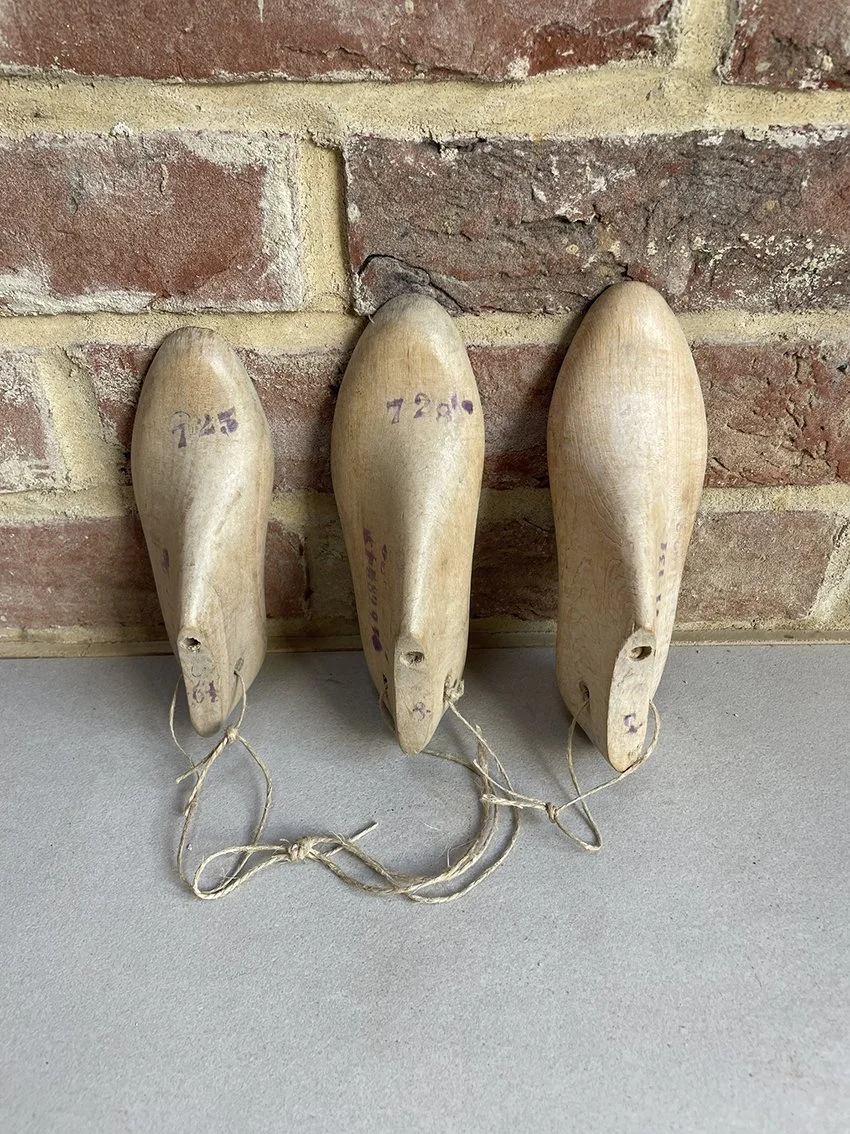 Vintage_shoelast_set_02c.jpg