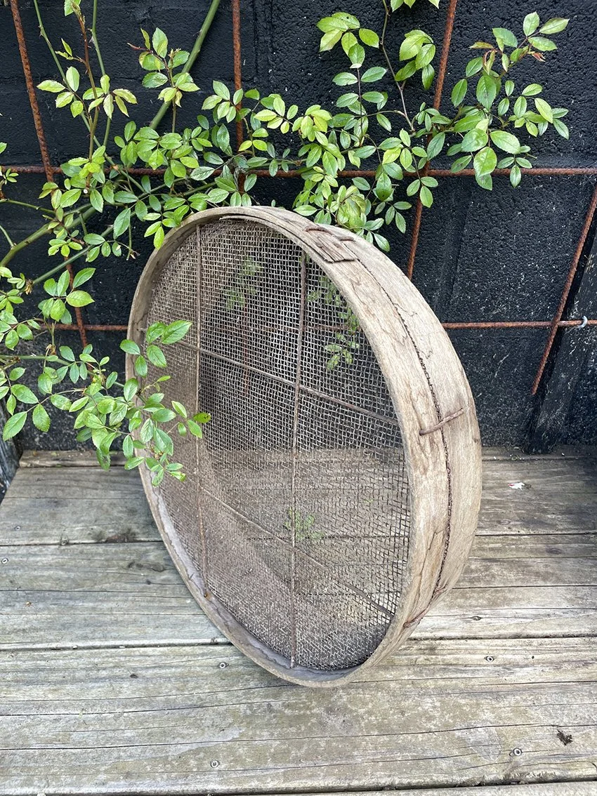 Vintage_wooden_sieve_3a.jpg