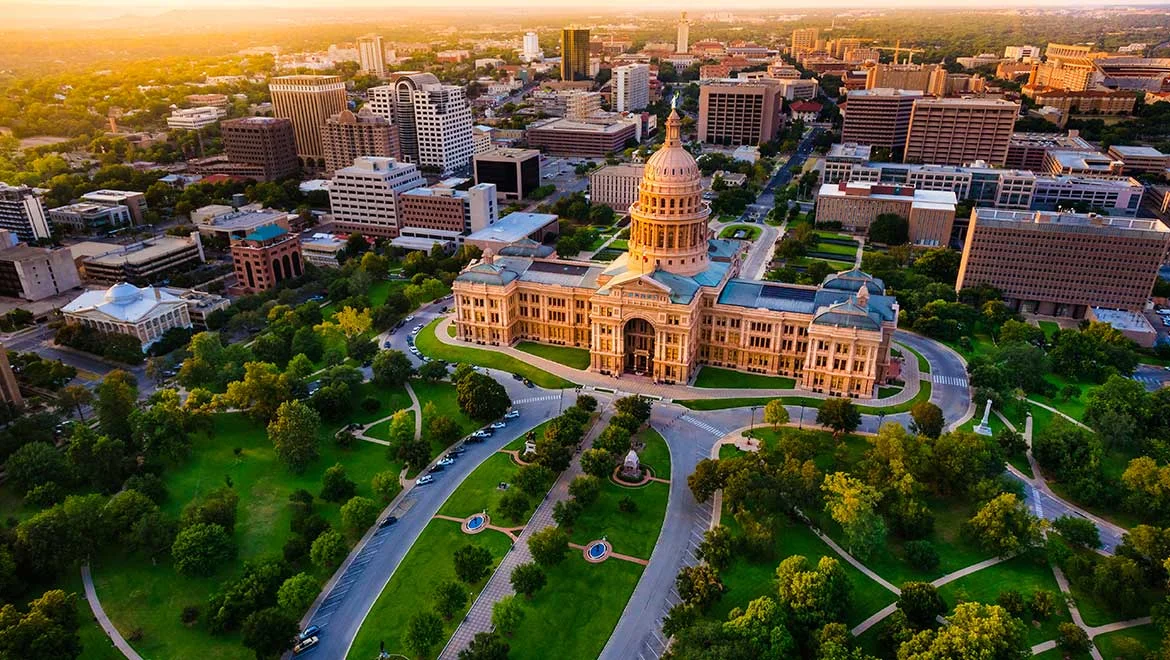 austin-capitol-building-aerial-skyline-81190405.jpg