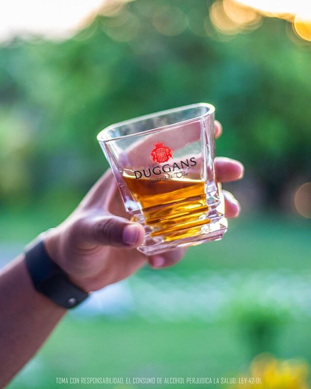 Las dificultades dominadas son oportunidades ganadas. Be Duggans. ⁣
⁣
#Duggans ⁣
#PorqueTuMerecesMas ⁣
#Whisky ⁣
#VDN
