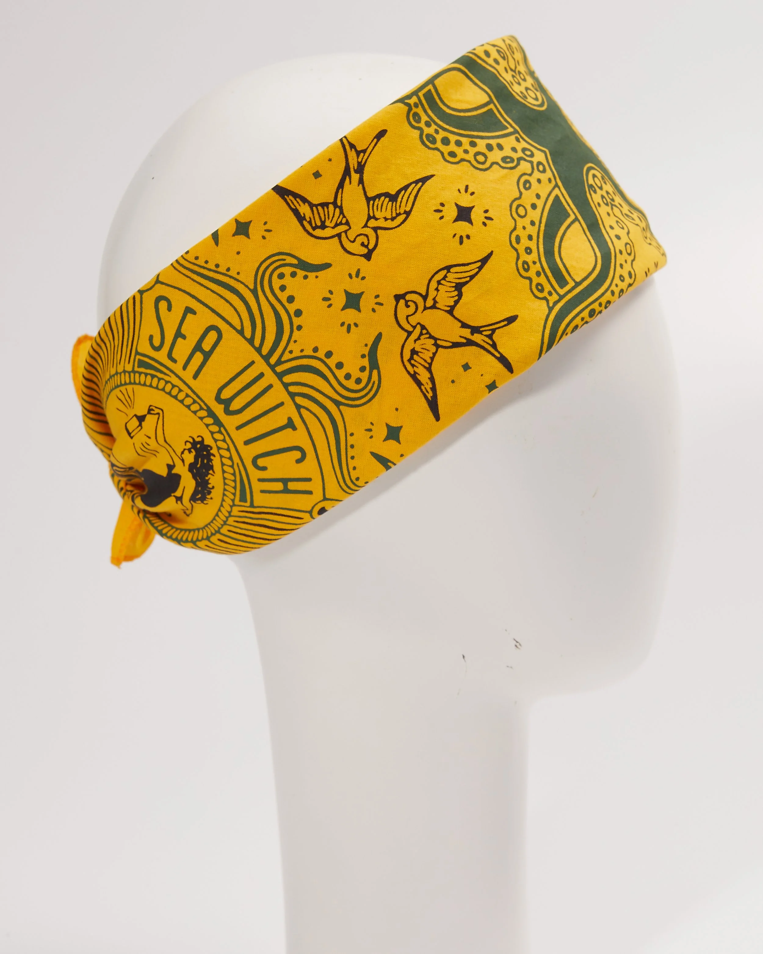 SWGOLDBANDANA3.jpg
