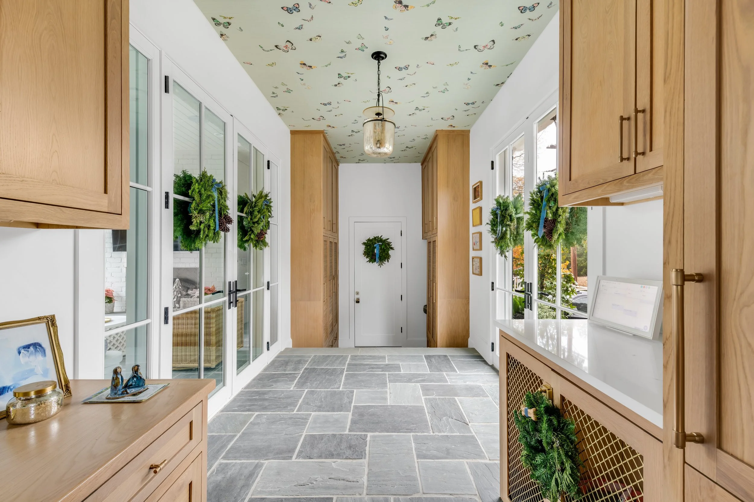 9535 Overwood Rd | Christmas-13.jpg