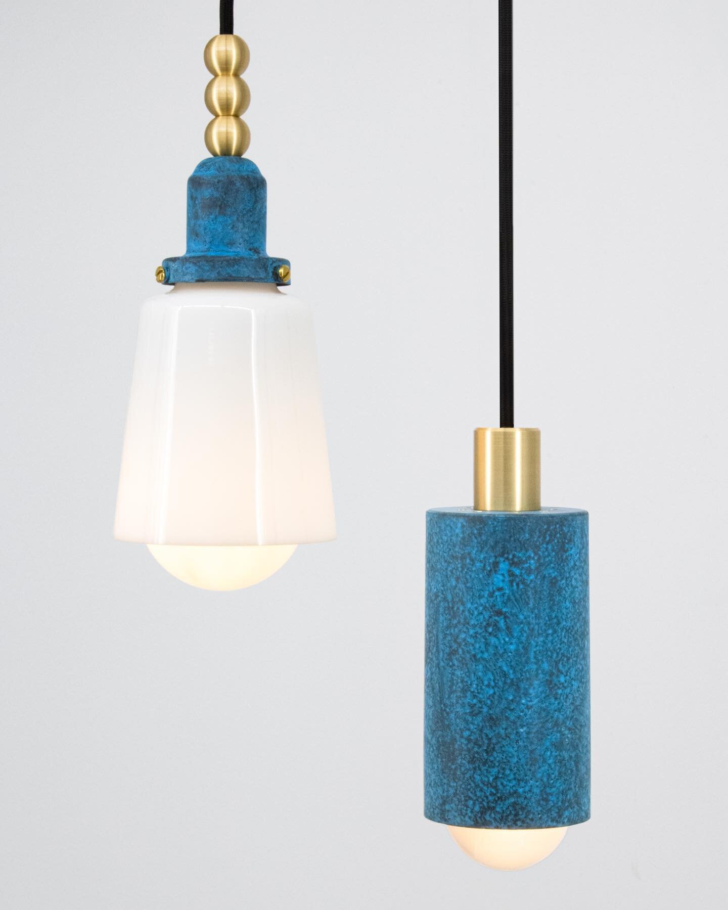 Add a touch of elegance and warmth to your home, office, or business with Trella’s ready to ship Therese and Louise pendant lights. Produced by Trella’s team of skilled artisans, these pendants make for perfect use over bars, nightstands,