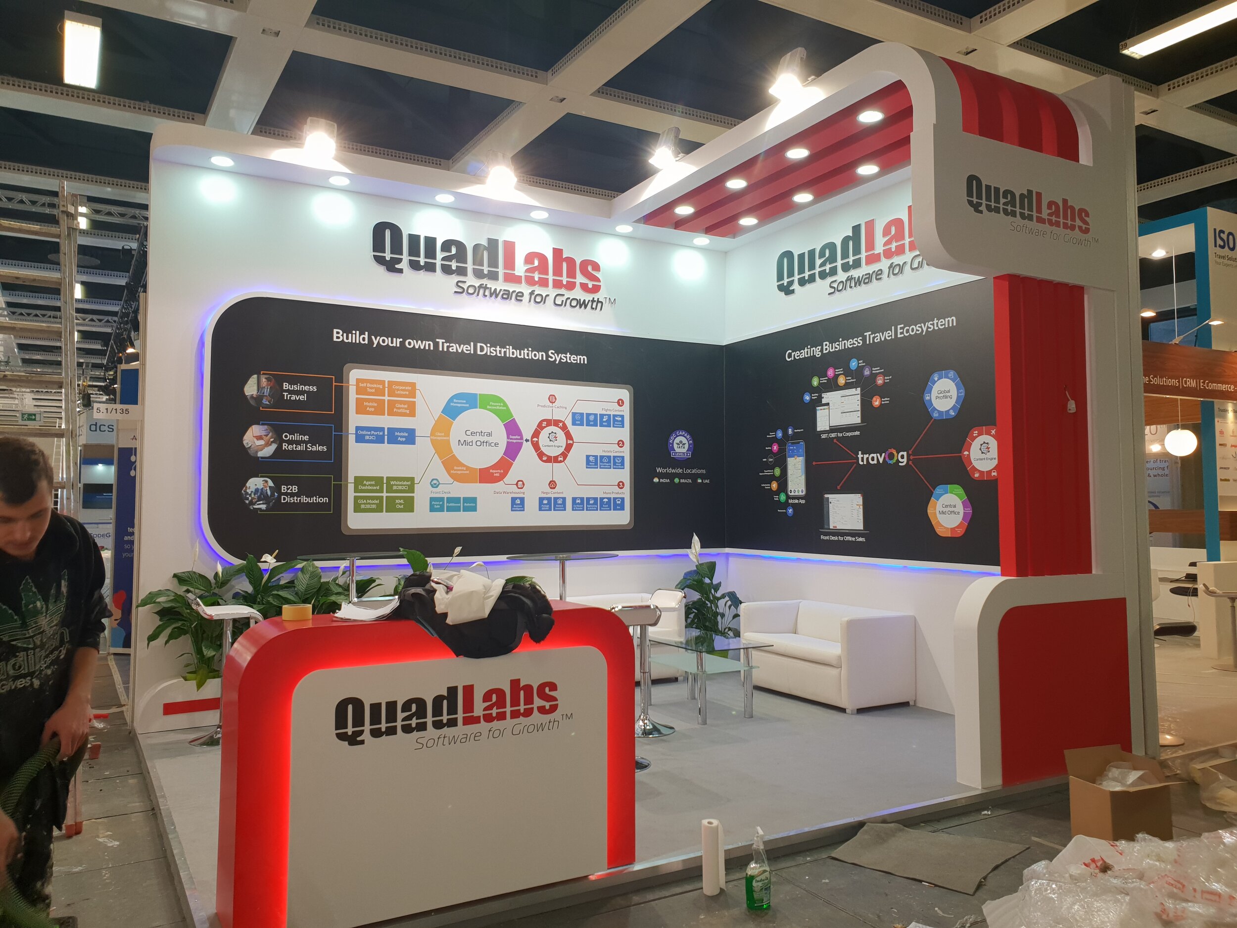 QuadLabs stand