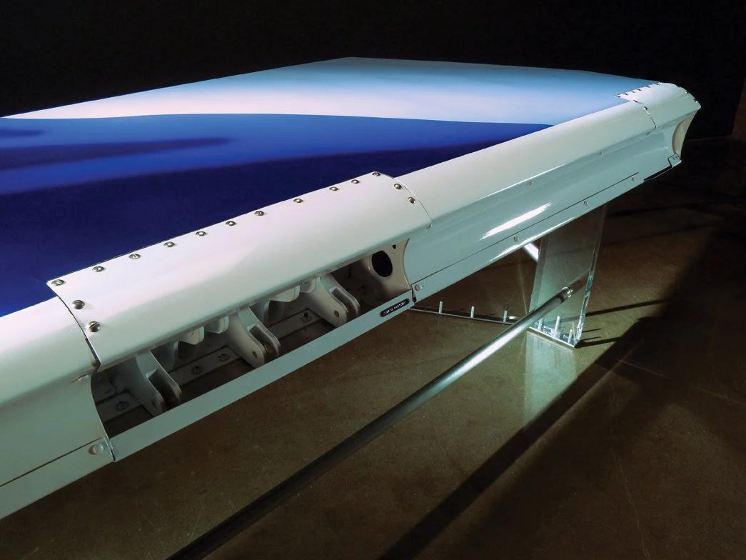Table-AVIA1_OXYD3.jpg