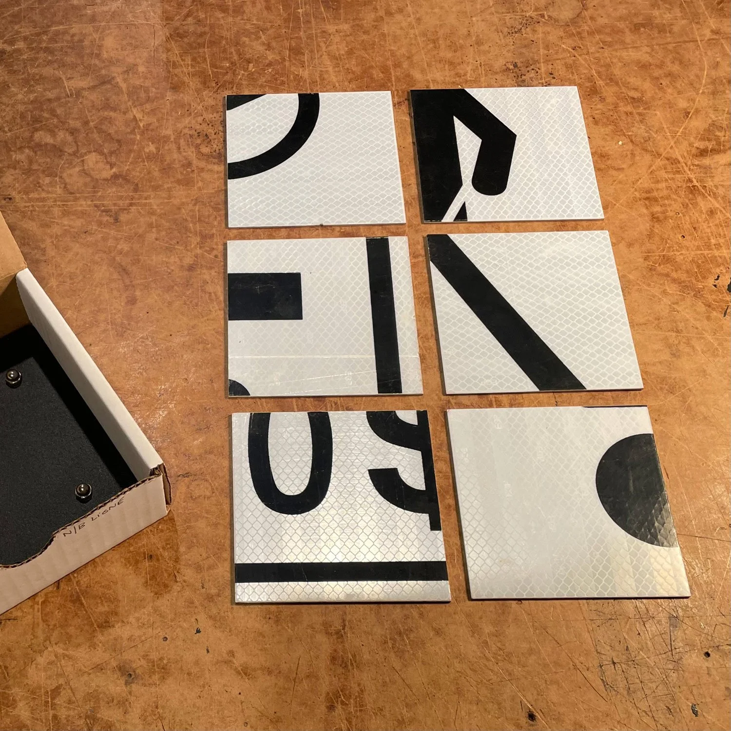 Sous-verres signalétique N/B 5