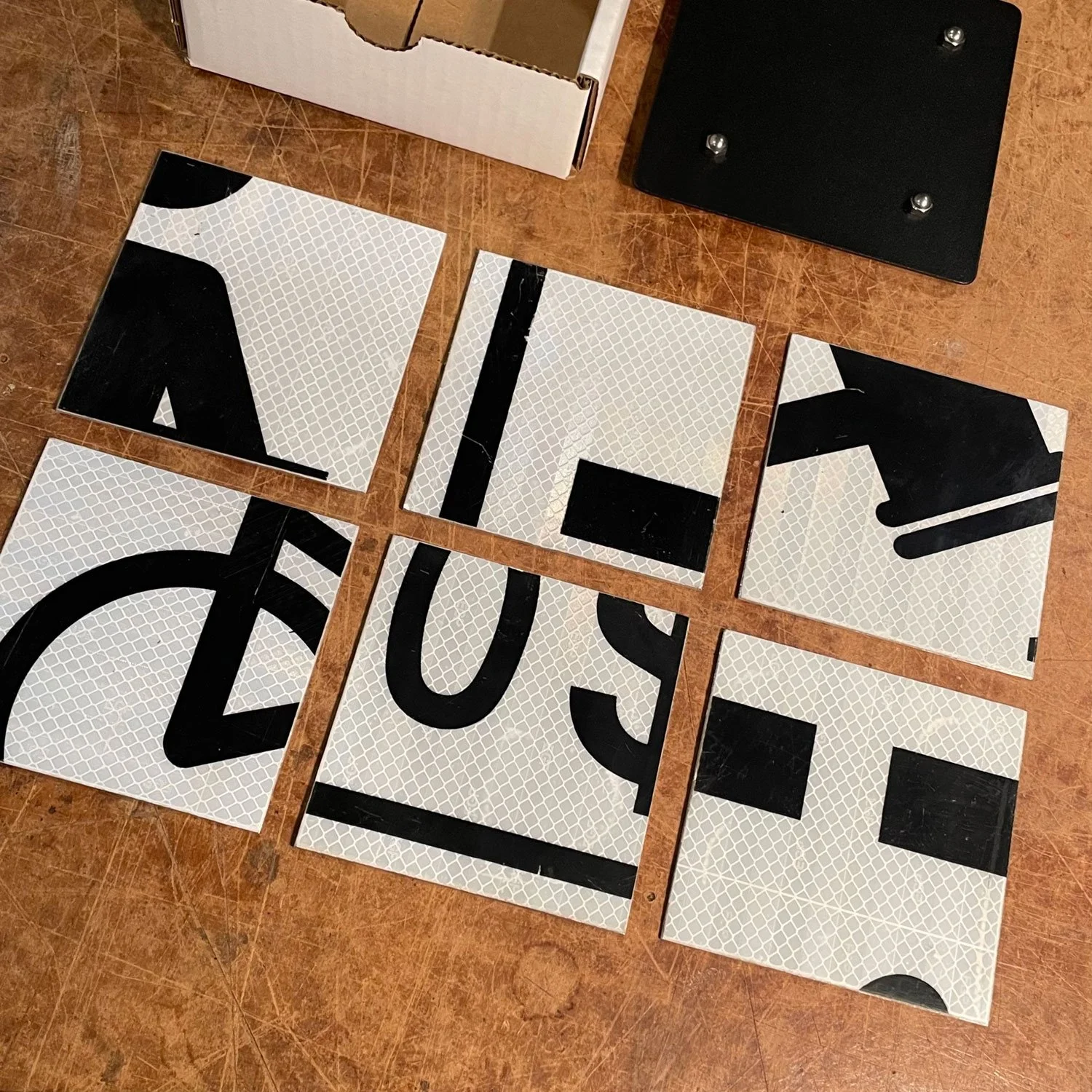 Sous-verres signalétique N/B 7