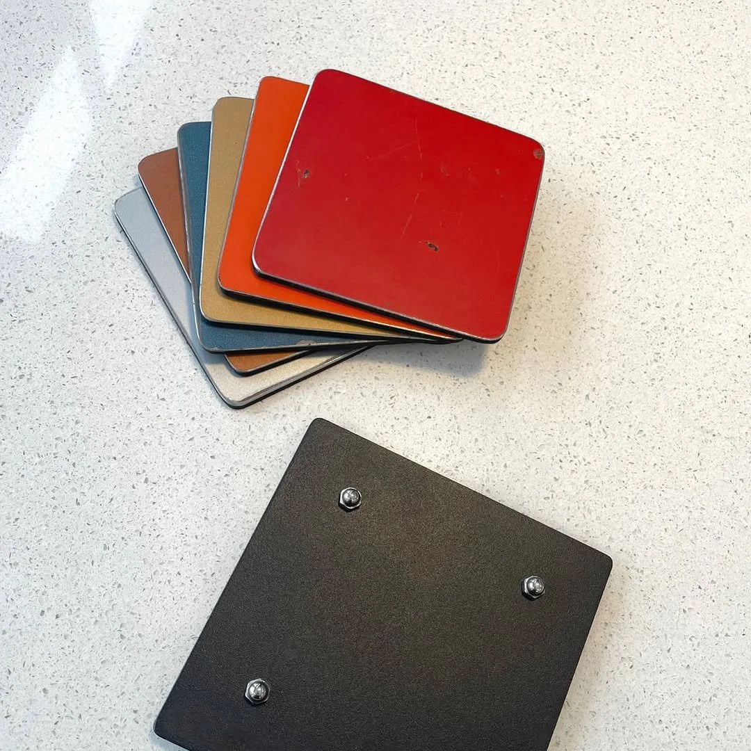 Sous-verres capots multicolores