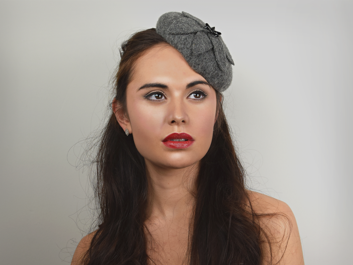 Stephanie Gallen AW 15 Casual Grey felt button.png