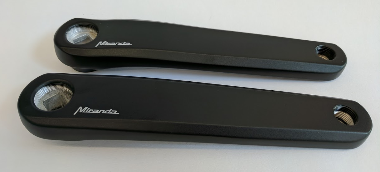 Cranks Miranda Pair.png