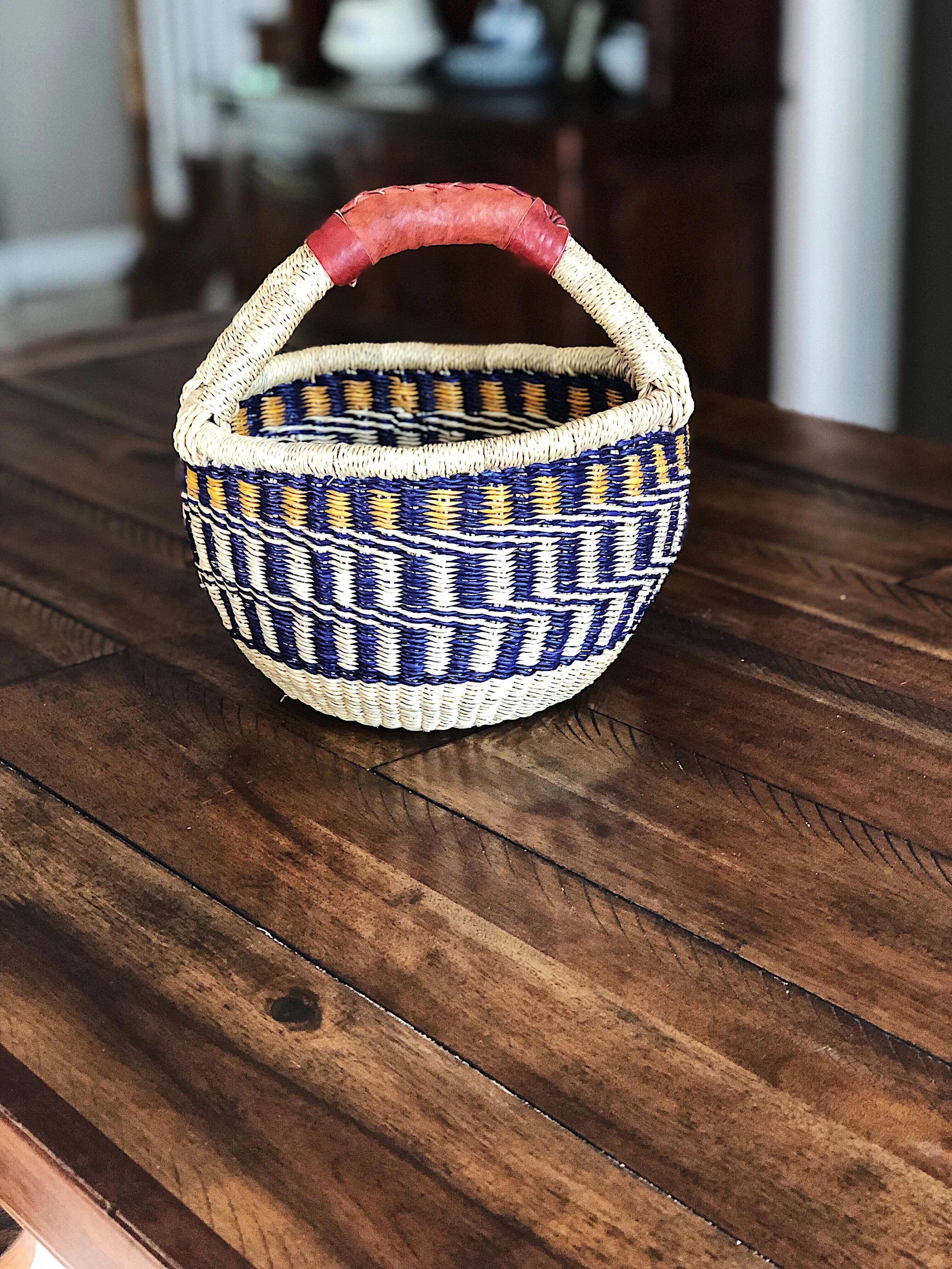 Small Round Basket