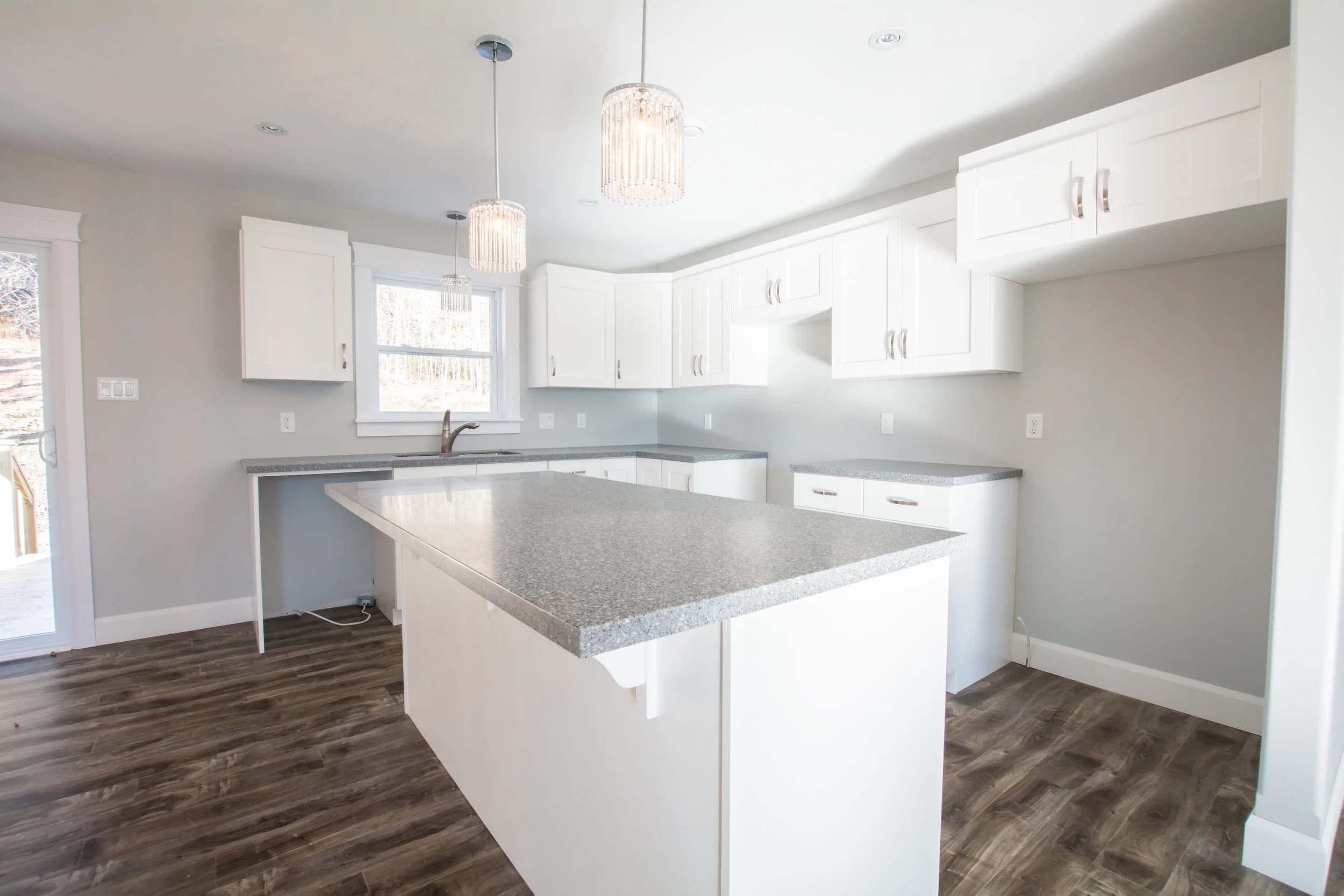 966 Fall River Rd-21.jpg