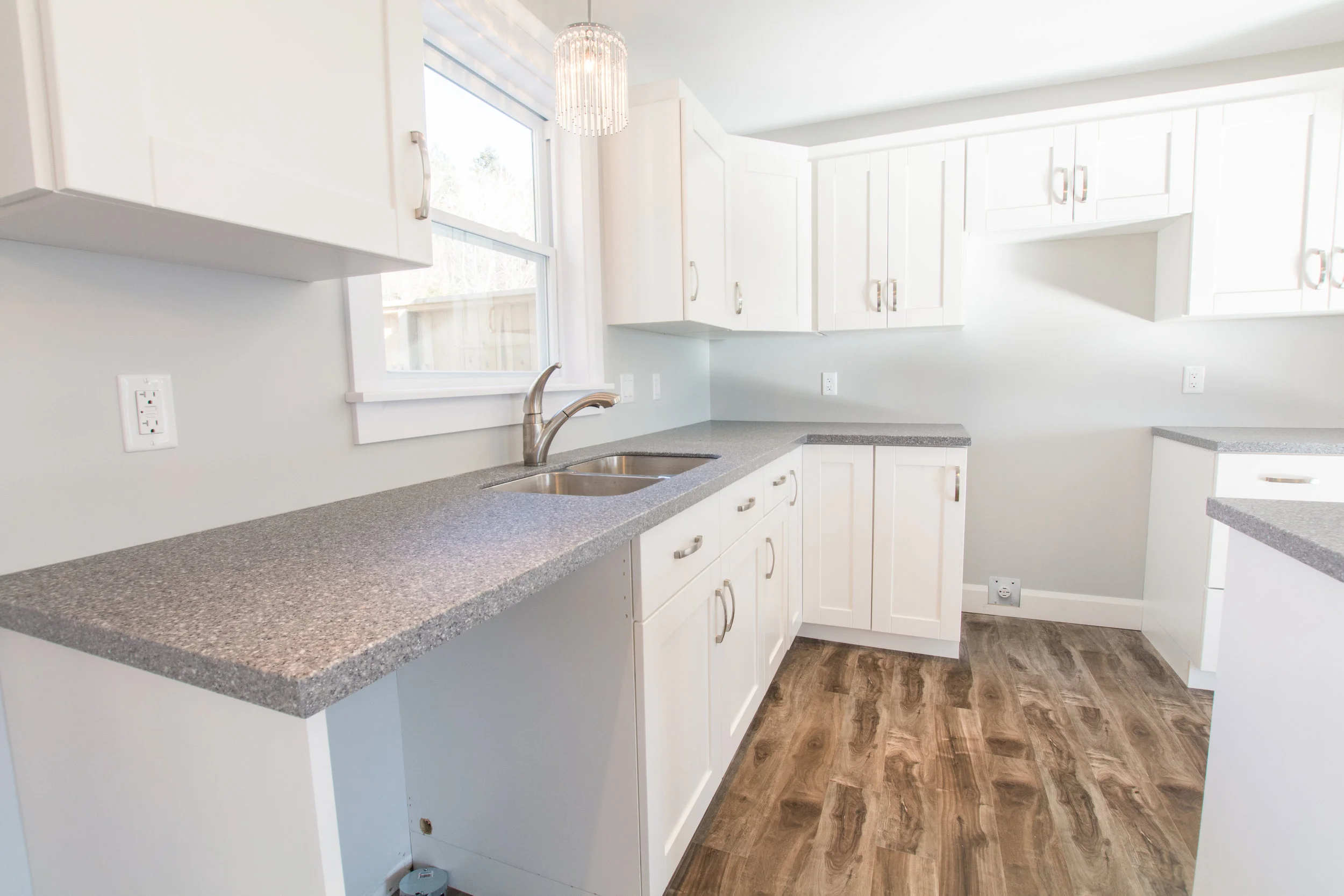 966 Fall River Rd-23.jpg