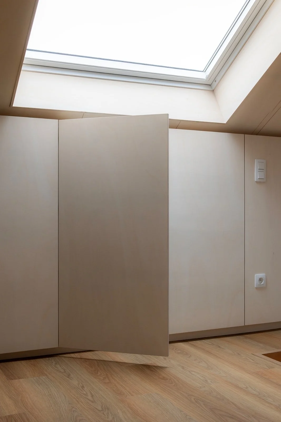 WhatsApp Image 2025-05-22 at 16.36.56 (4).jpeg