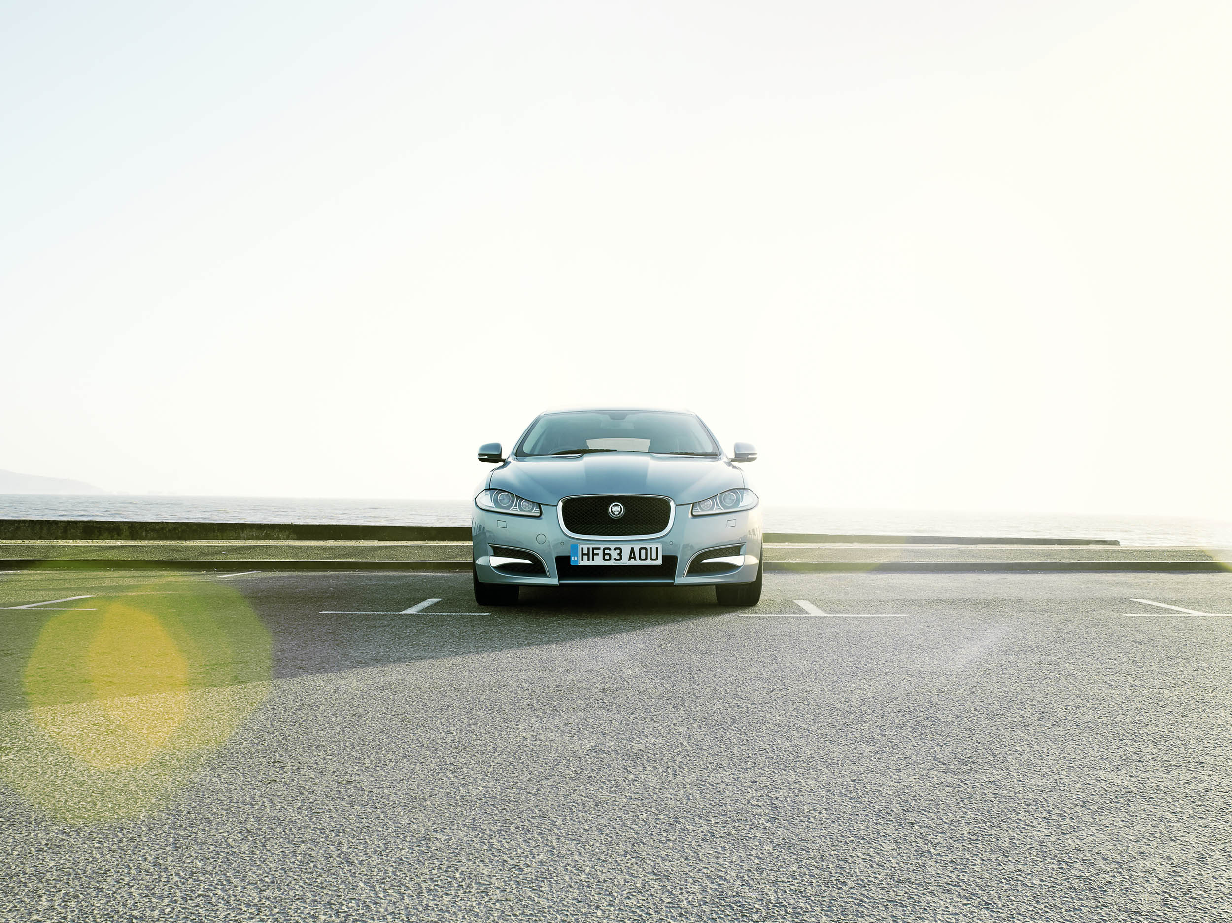 Jaguar XF_Front.jpg