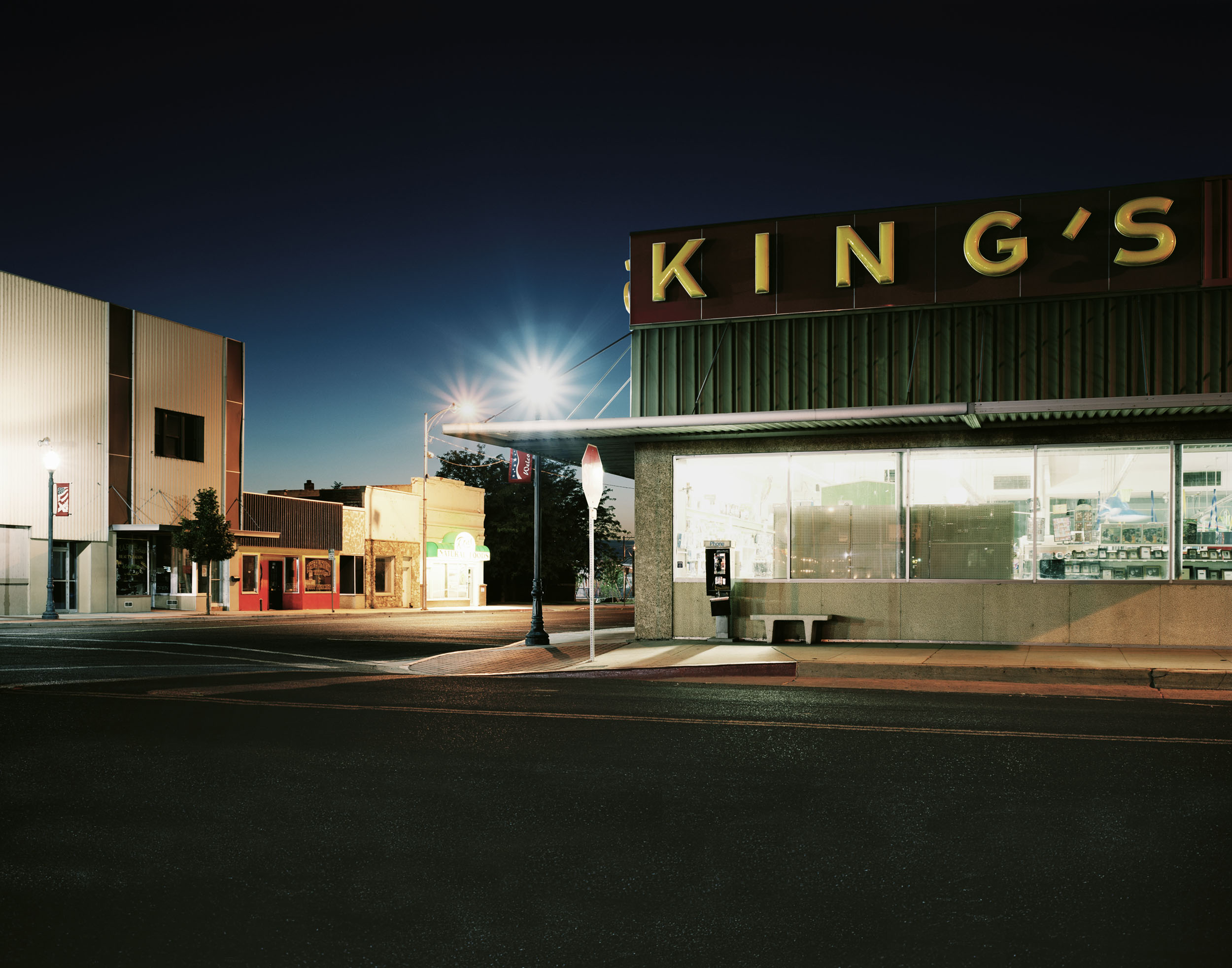 kings night store-25.jpg