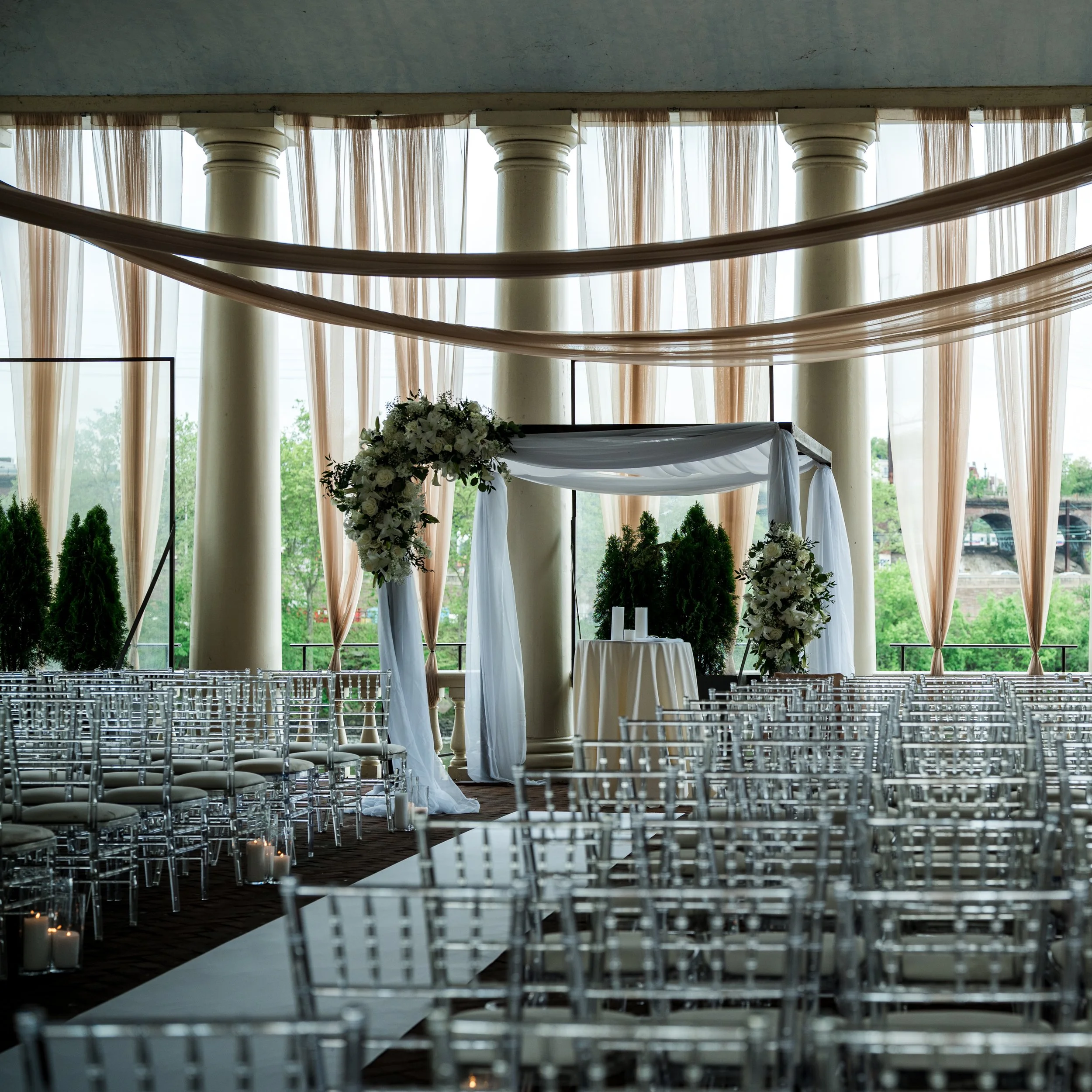 5 Tips for Planning an Unplugged Wedding Ceremony