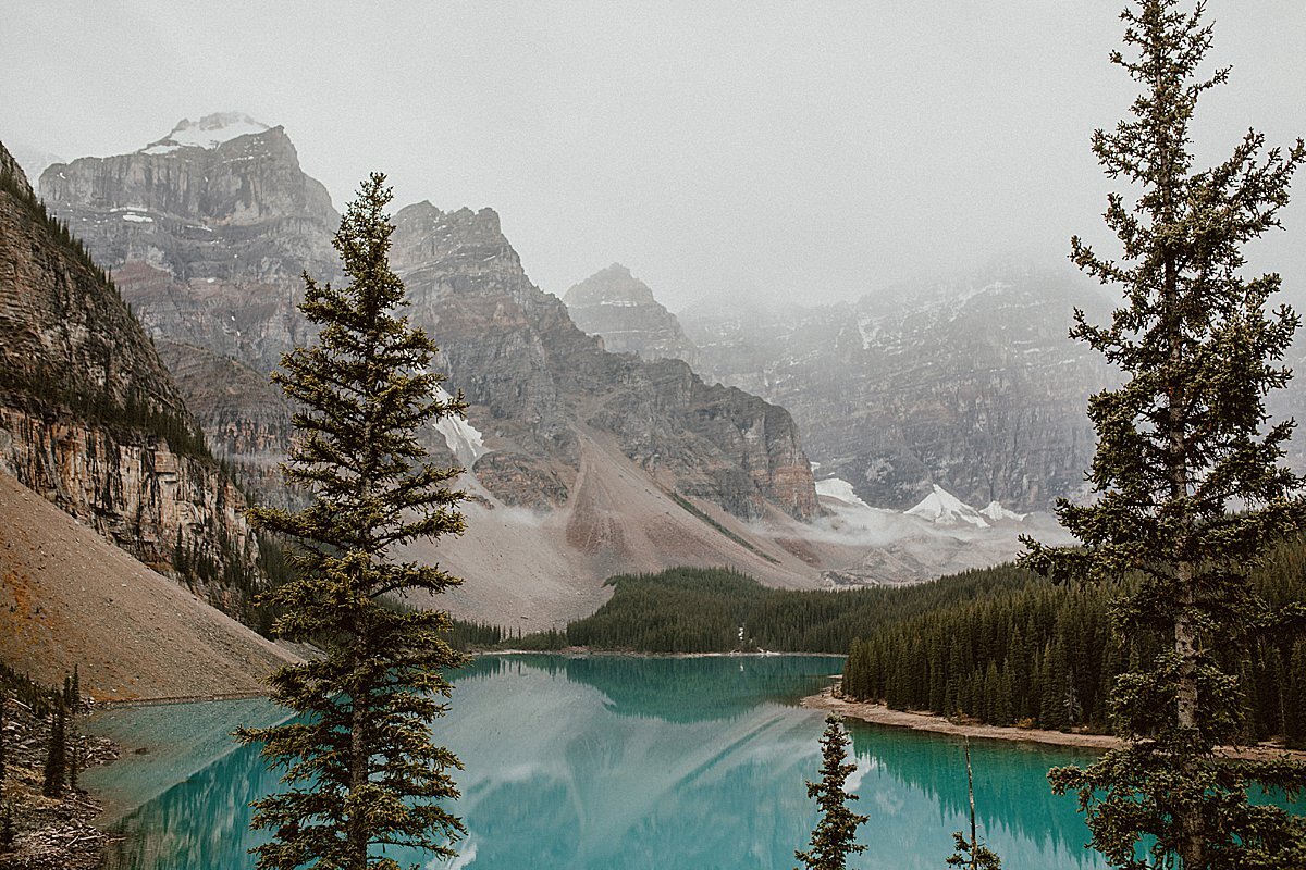  Moraine Lake 