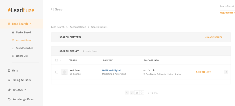 L'image montre les résultats de recherche LeadFuze basés sur un compte.