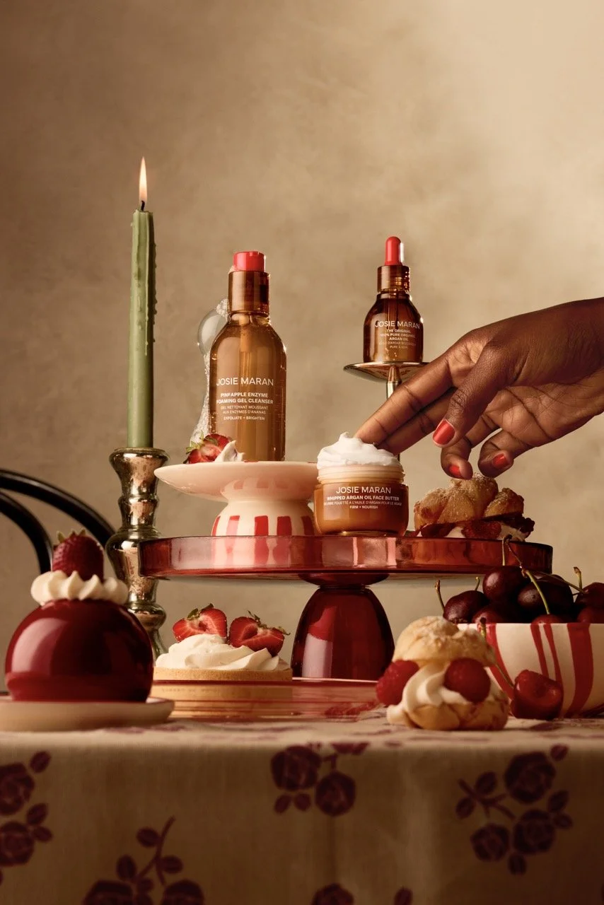 0525-holiday-2025-shot-14-pick-your-bundle_1246_Hero_4489FC_D_ADOBERGB Large.jpeg