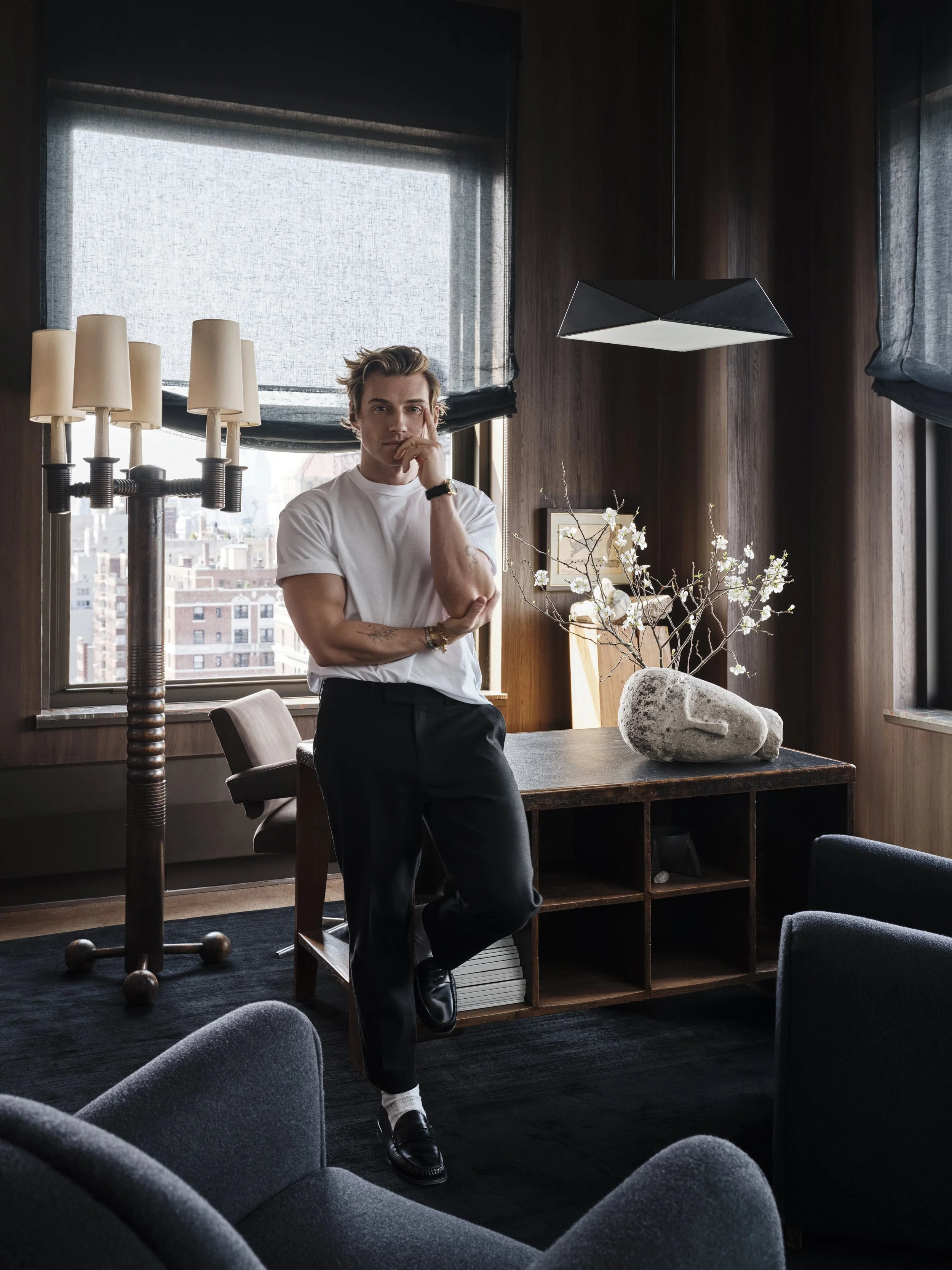 MAGZ_20240315_HBxJeremiahBrent_Office_Portrait_278_4087FF_B_ADOBERGB.jpg