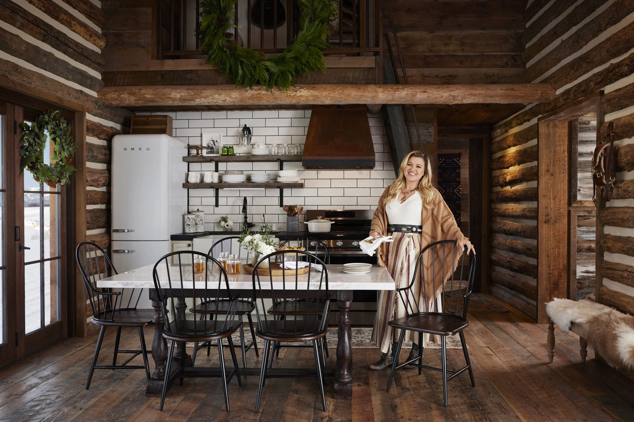 EB001114_ 398_V2.jpg