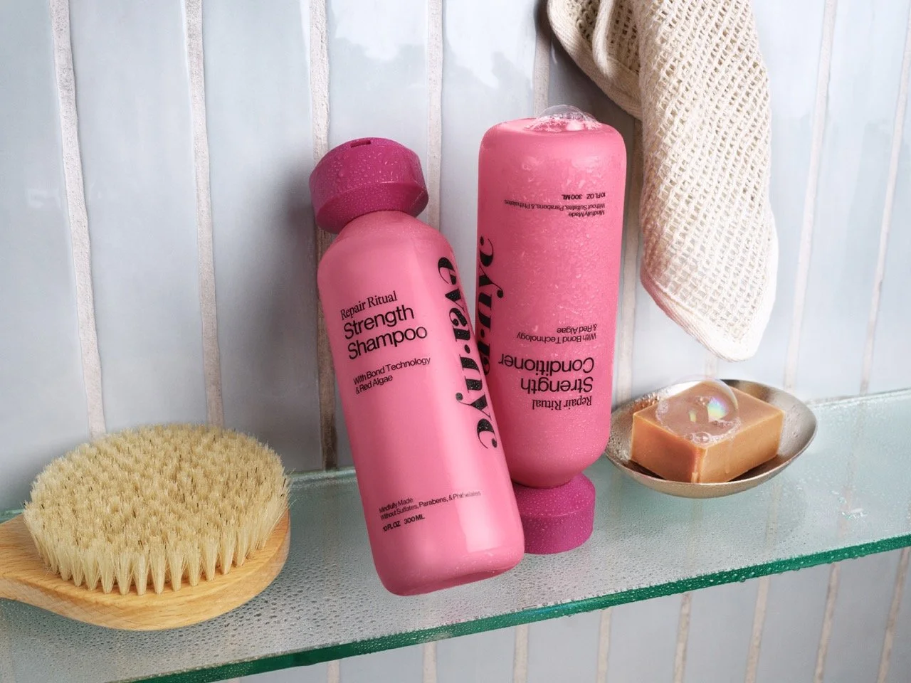 EvaNYC-2025-BeyondGravity-Repair_Ritual_S+C_01-073_4384FC_C_ADOBERGB Large.jpeg