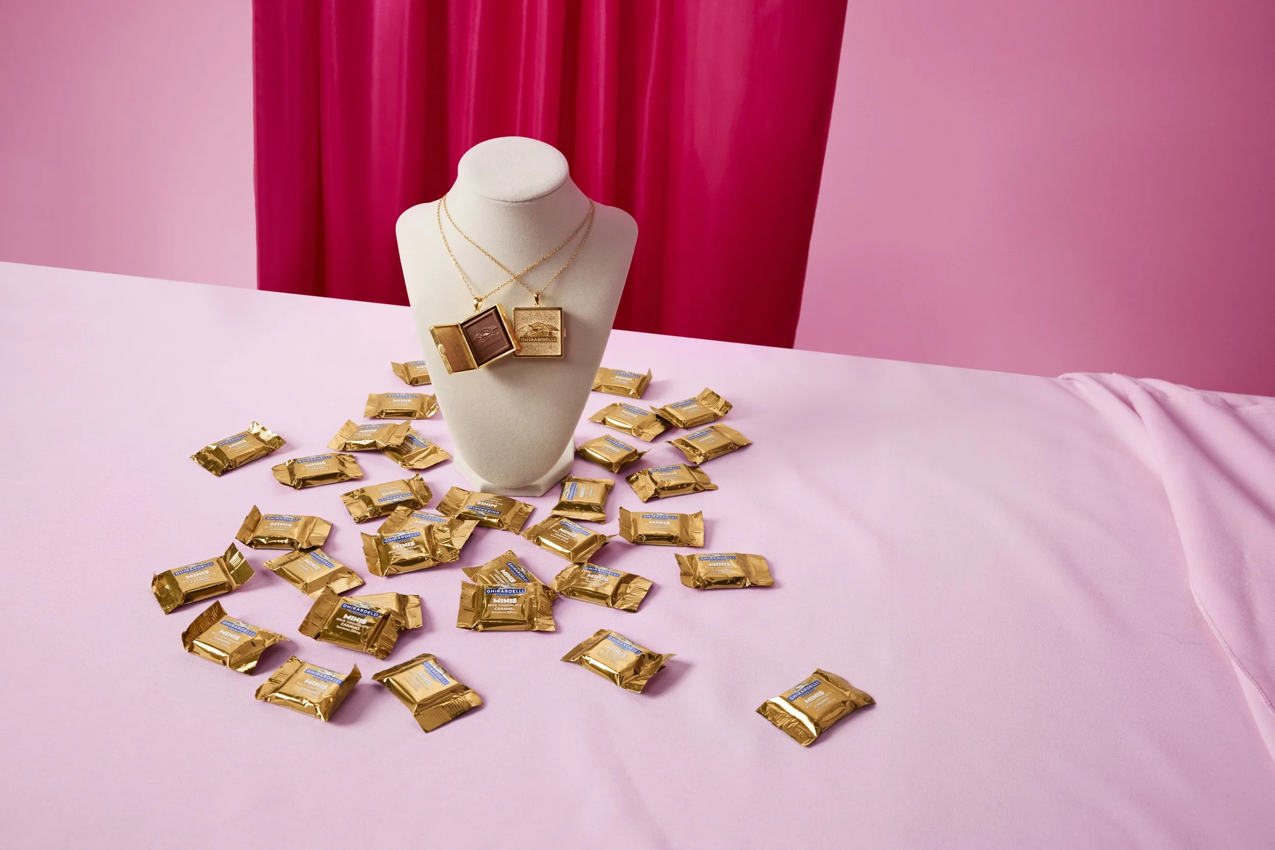250130_chocolocket6551-6556_4734MA_B-V2_ADOBERGB.jpg